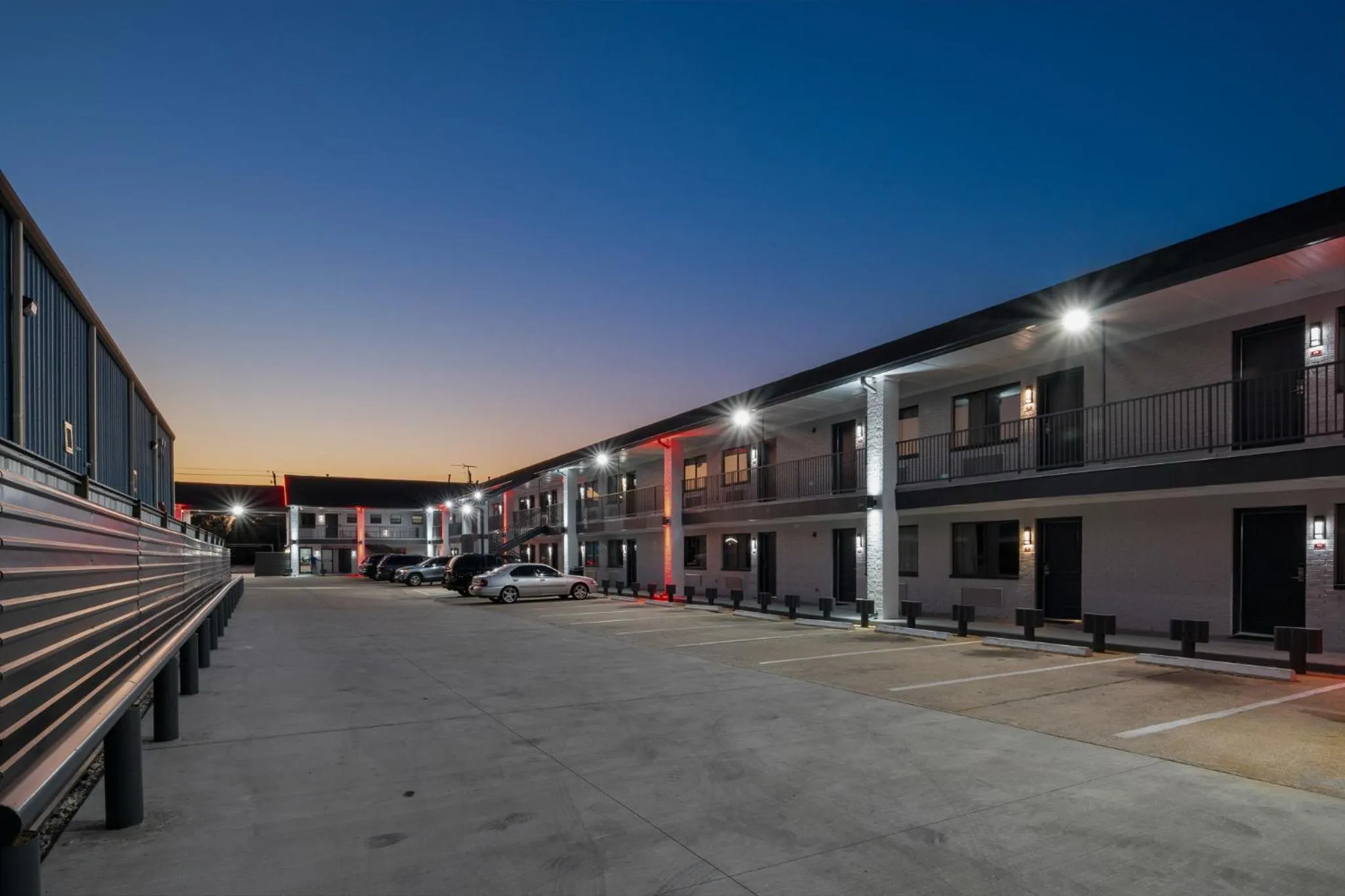 Moonlight Inn - Houston I-45 & Airline