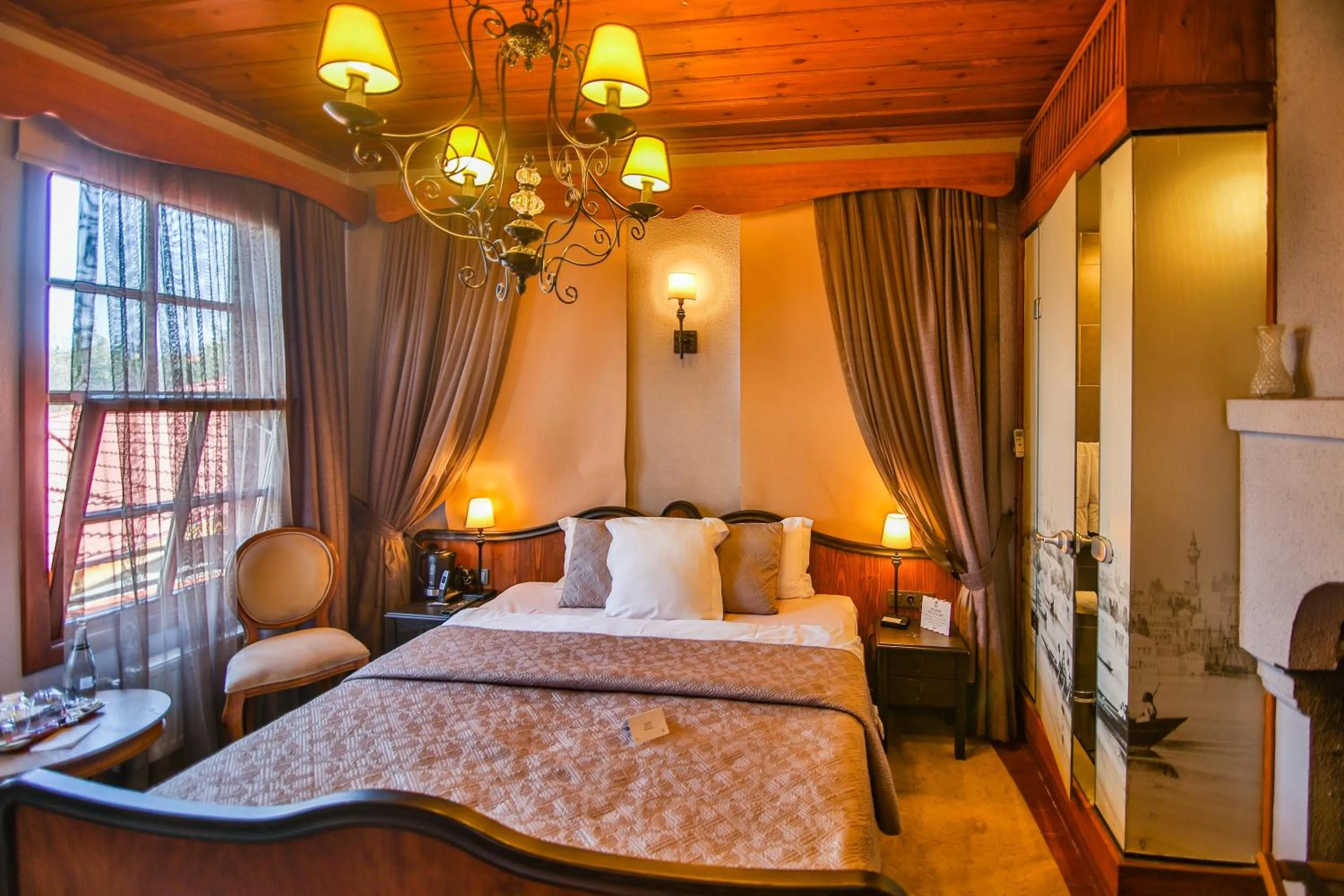 Photo of the whole room, Bed in Kaf Konak