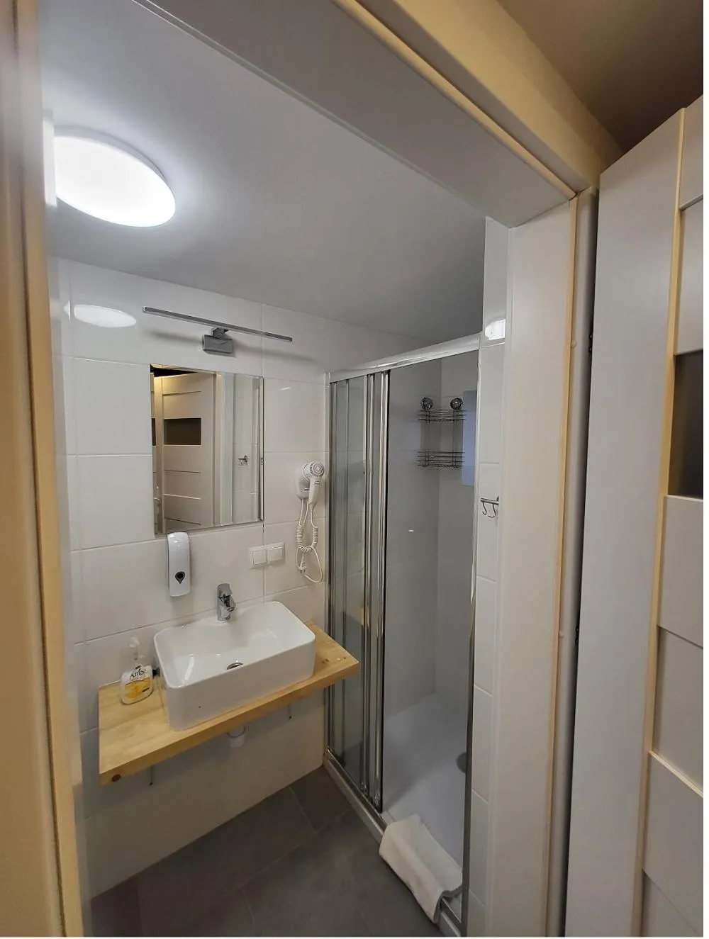 Shower in Dom Wczasowo Rekreacyjny Zgoda