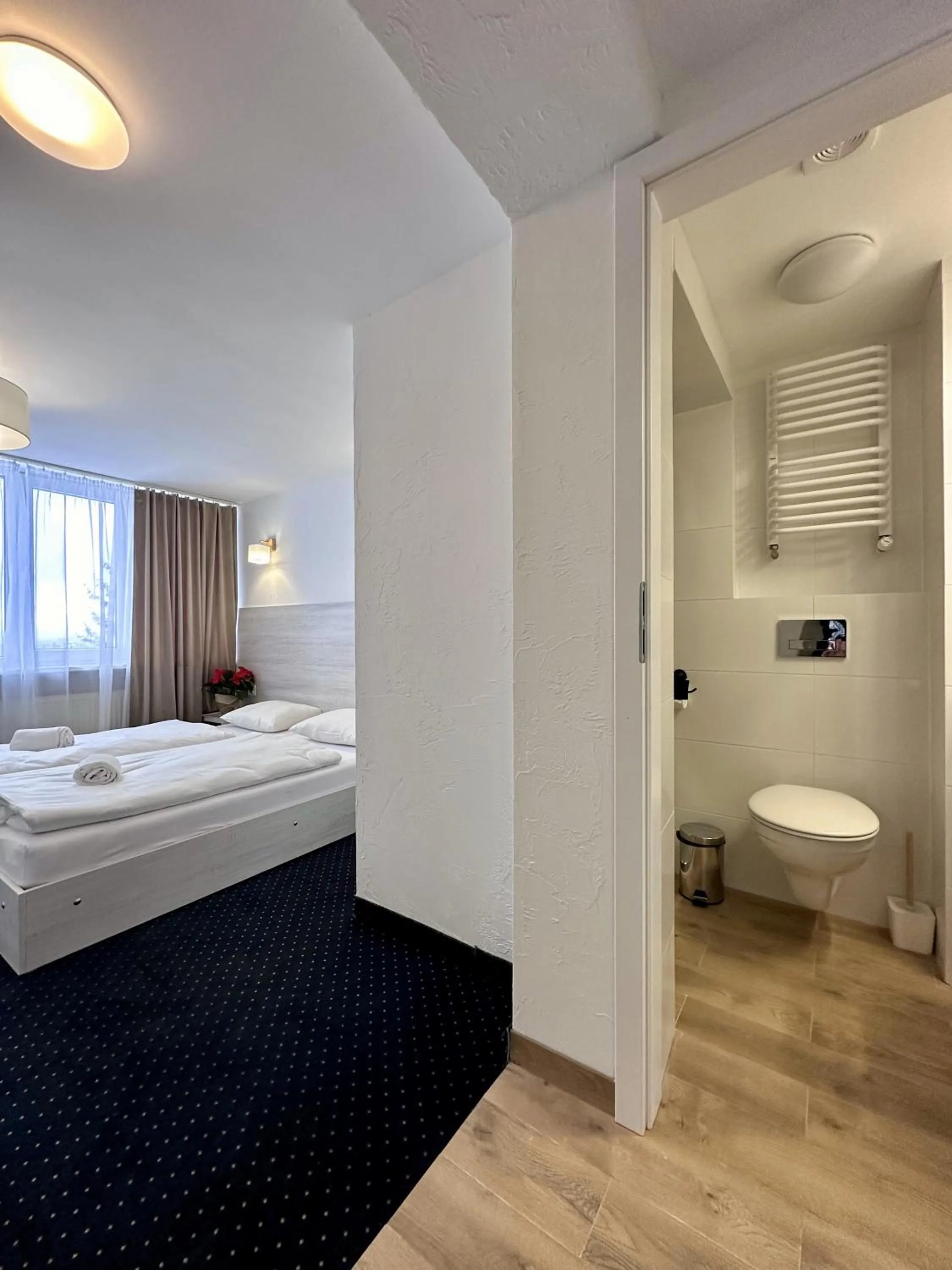 Toilet, Bed in Dom Wczasowo Rekreacyjny Zgoda