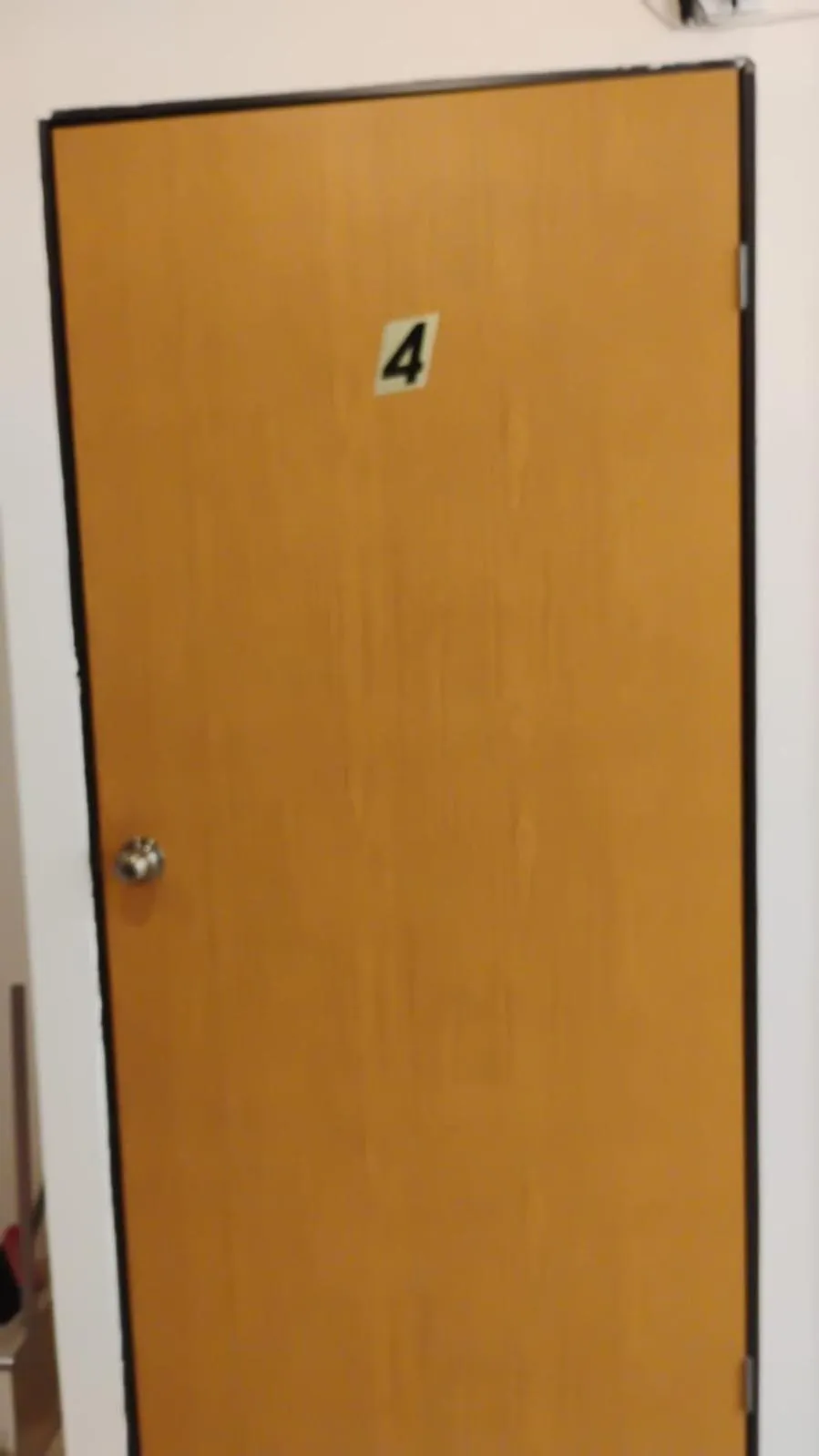 wardrobe in Cumbresuites