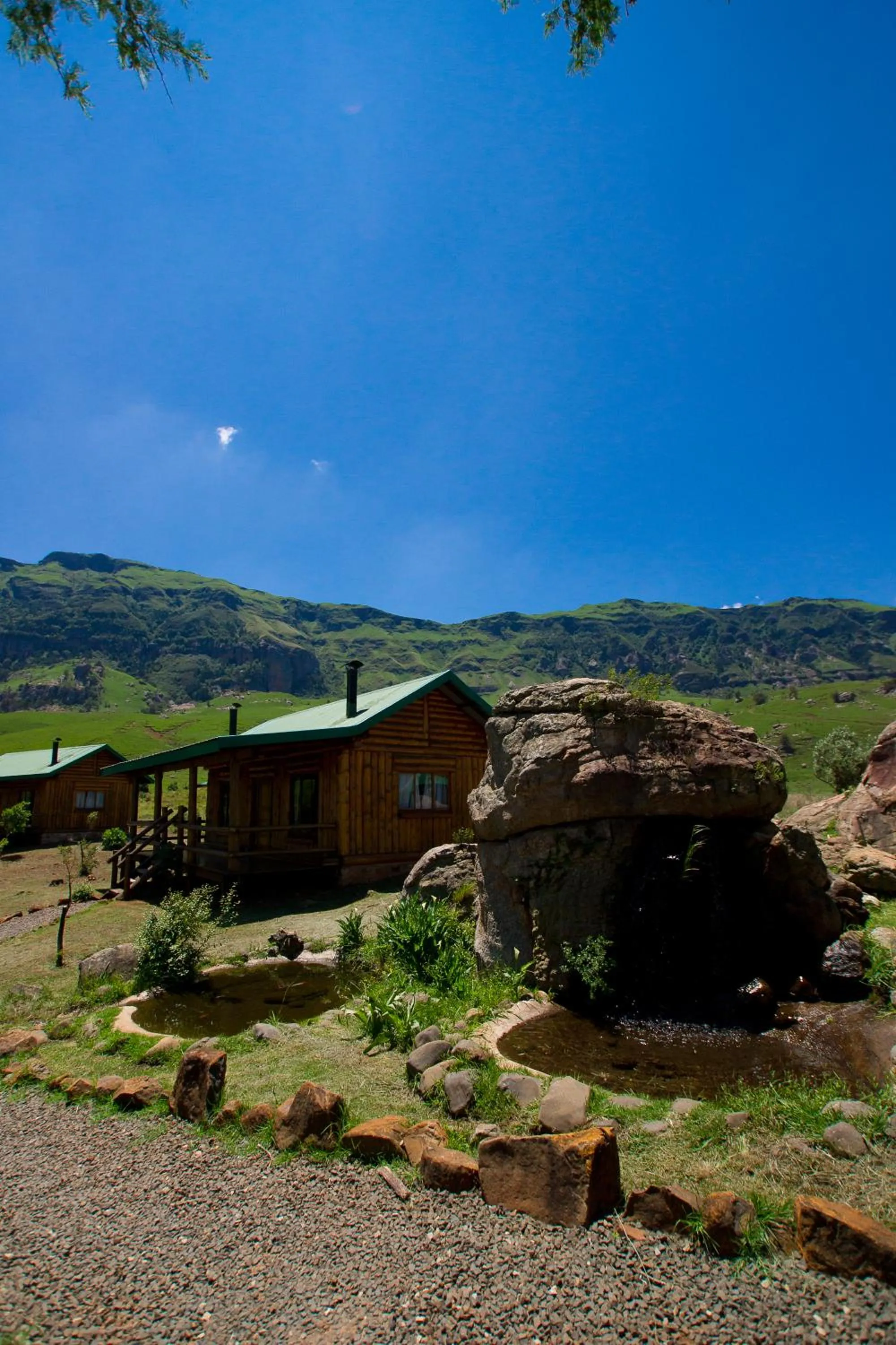 Facade/entrance in Greenfire Drakensberg Lodge