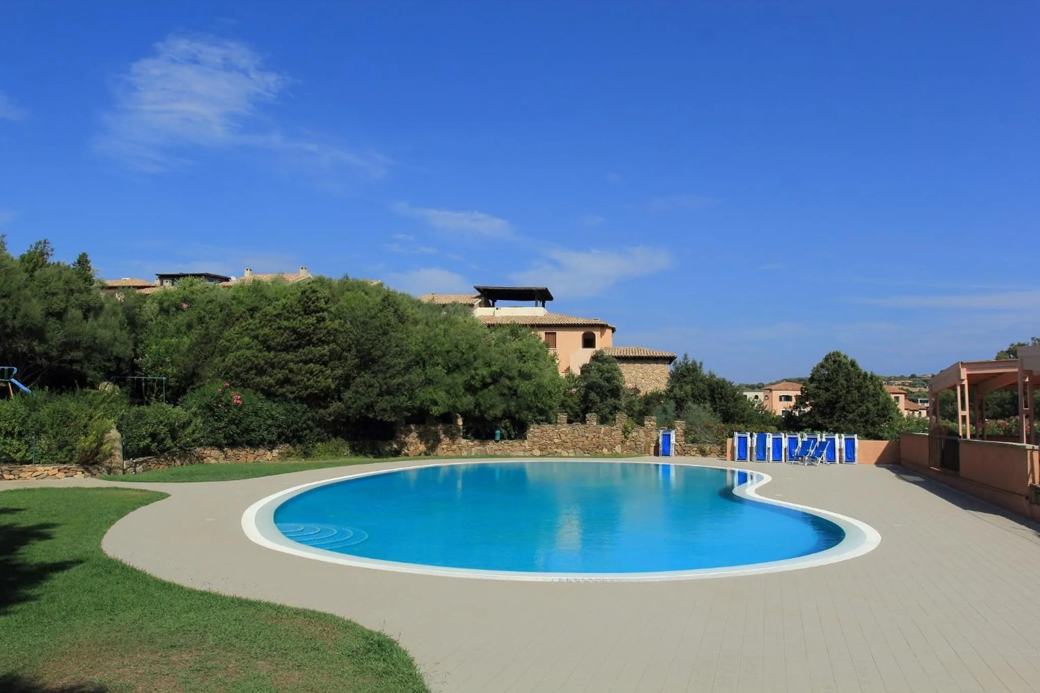 Swimming pool in Residence Bouganville