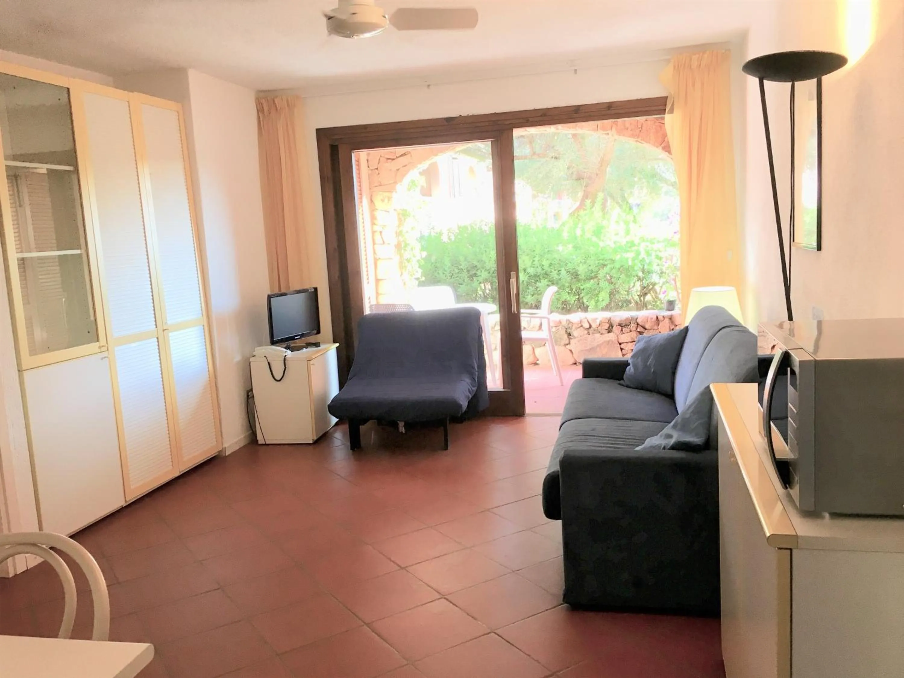 Photo of the whole room in Residence Bouganville