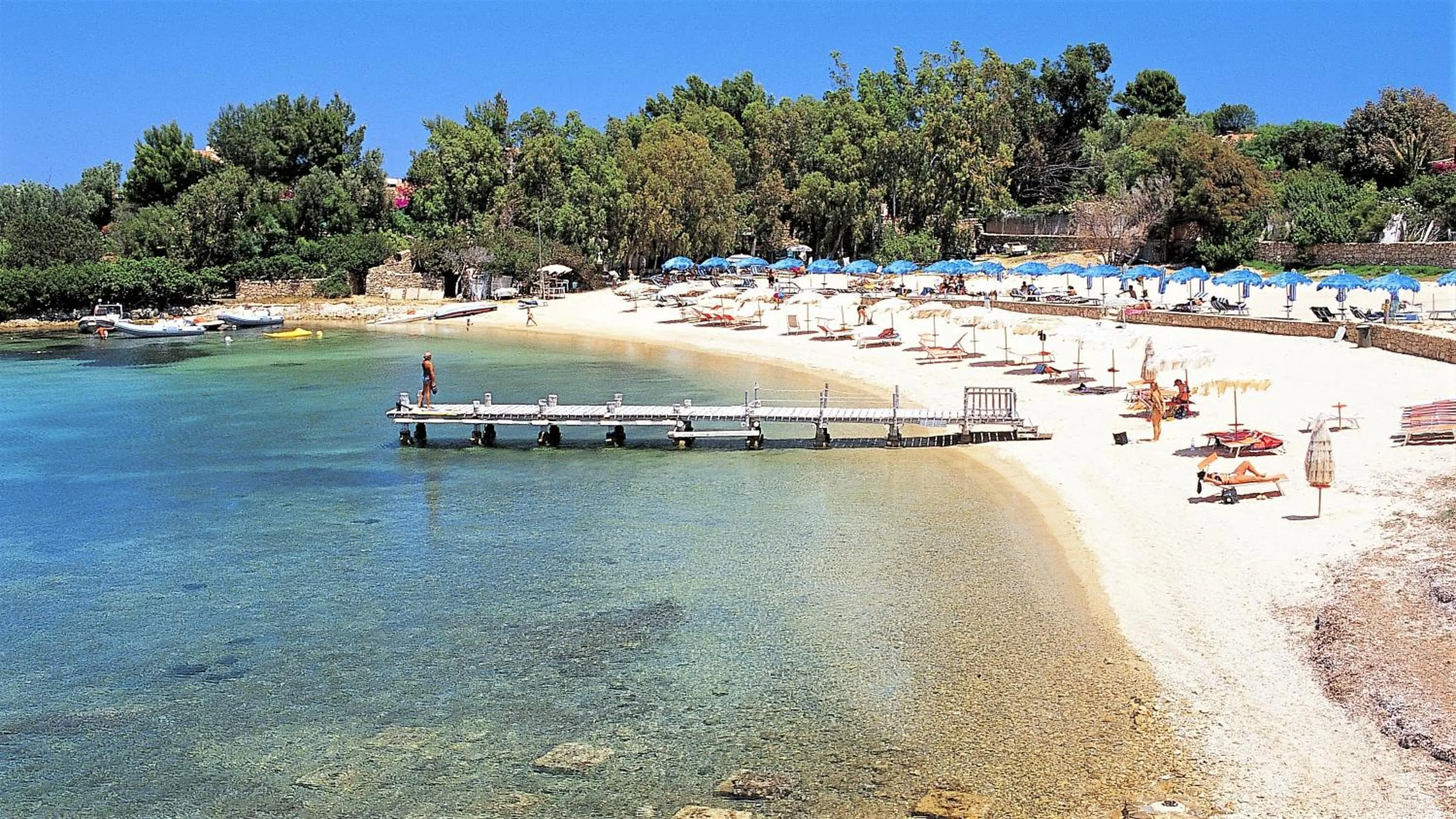 Beach in Residence Bouganville