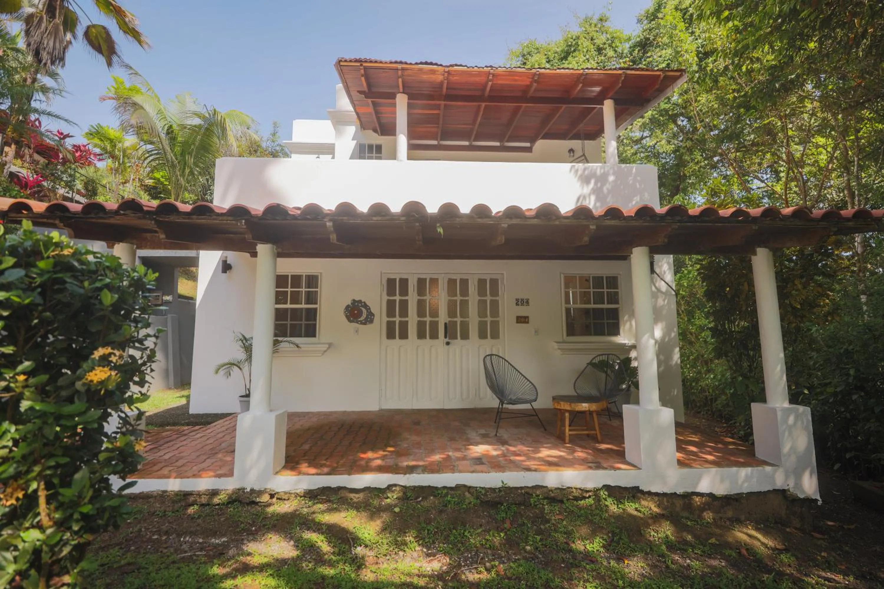 Property building in Alma Vida Hotel