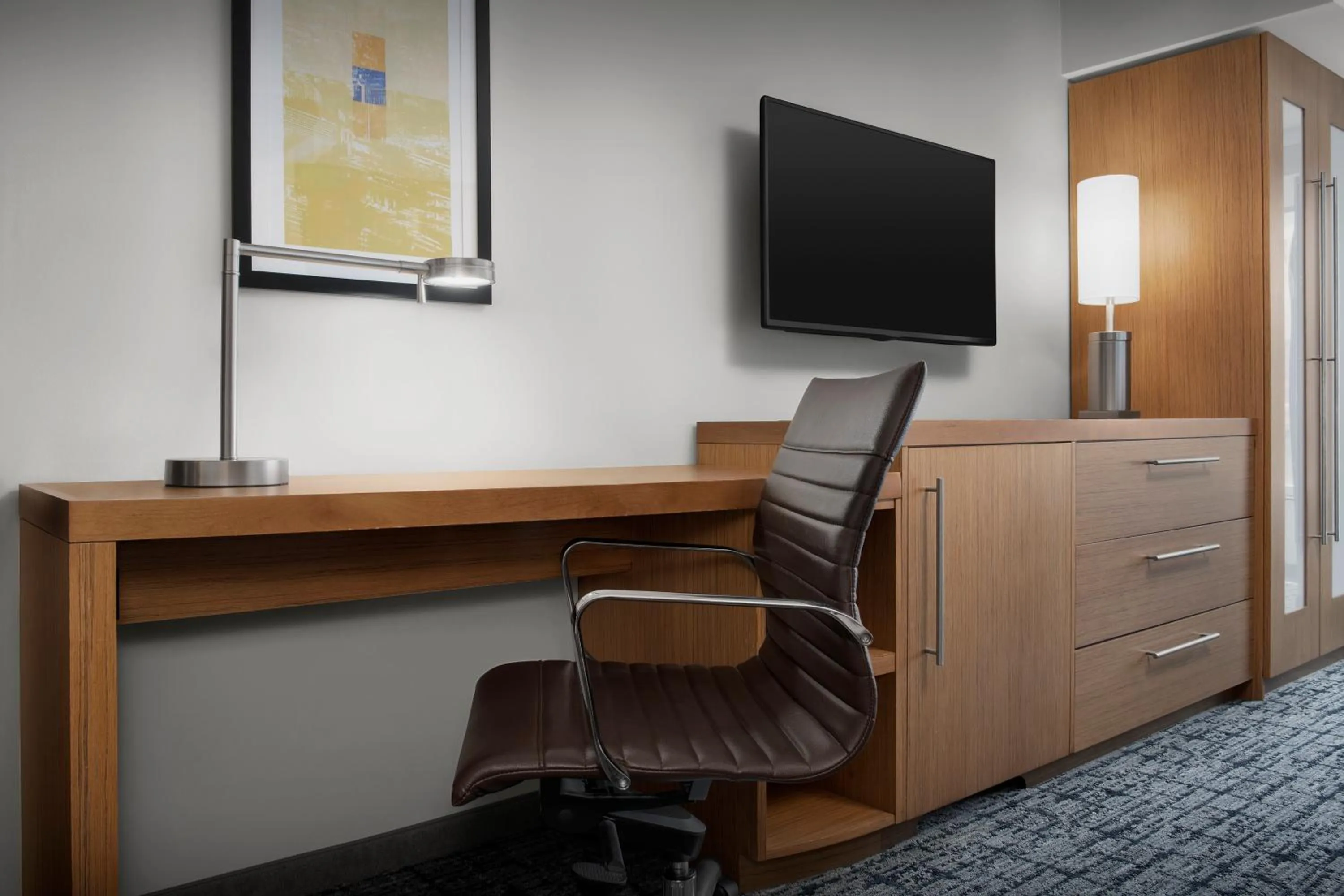 Bedroom in Hyatt Place Boulder Pearl Street - Newly Renovated