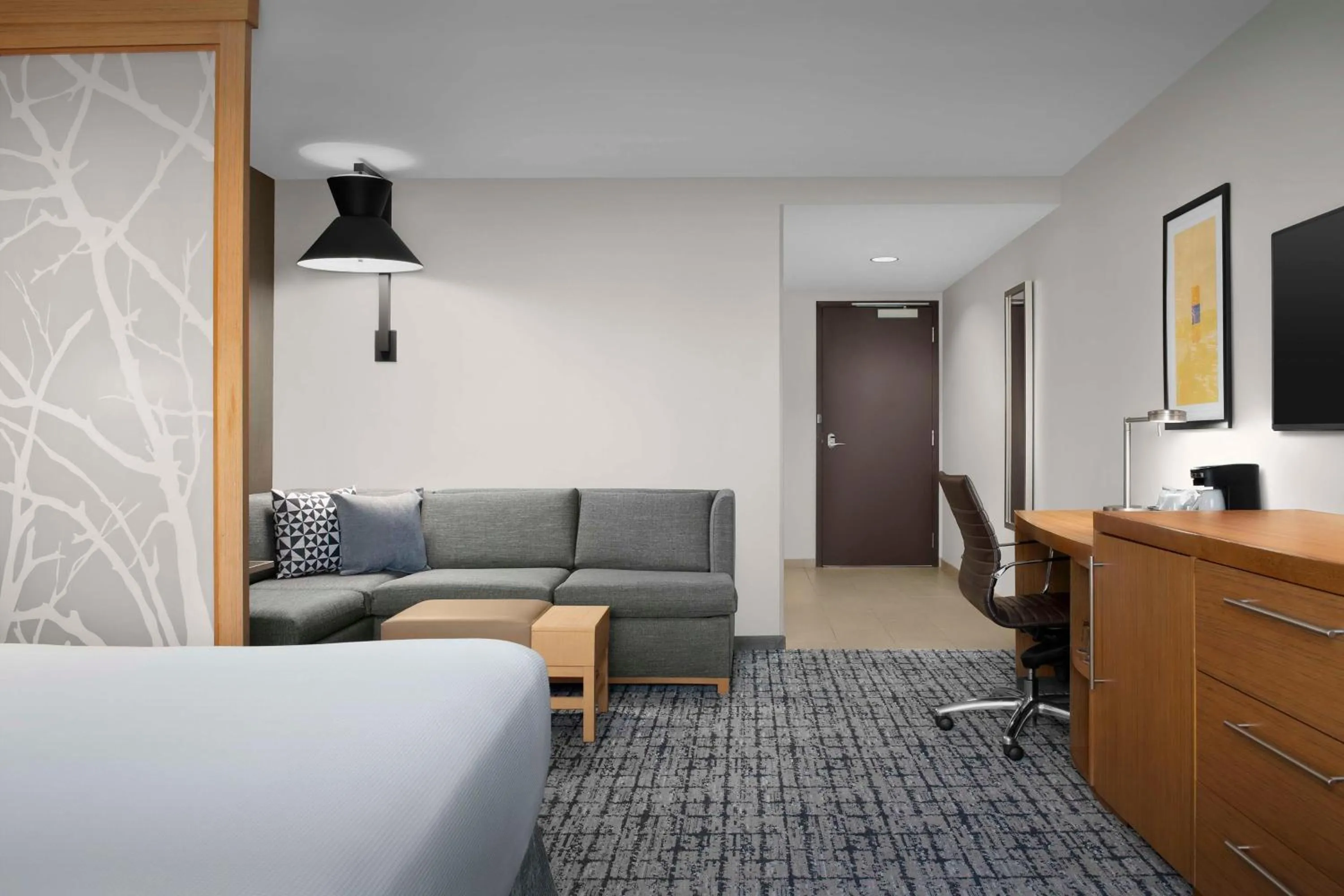 Bedroom in Hyatt Place Boulder Pearl Street - Newly Renovated