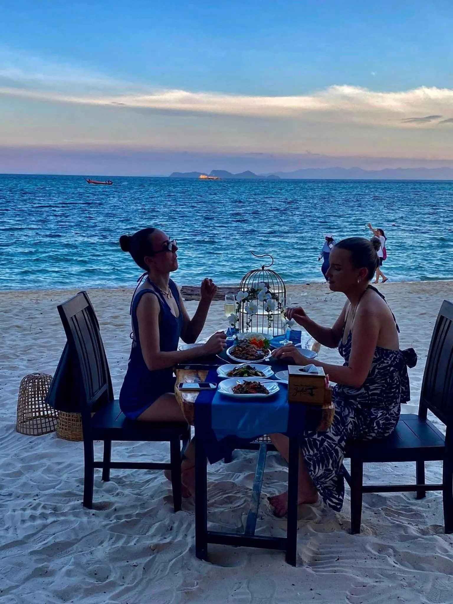 Restaurant/places to eat in Andaman Beach Resort by Zodiac