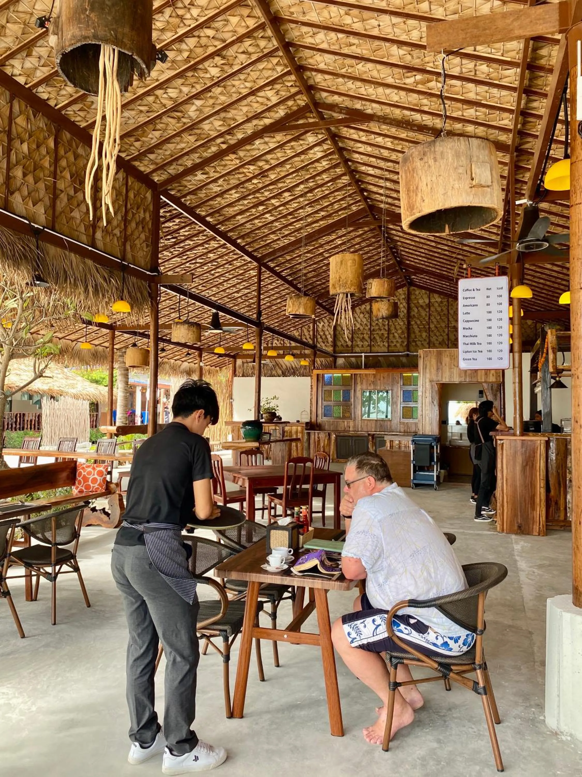 Restaurant/places to eat in Andaman Beach Resort by Zodiac