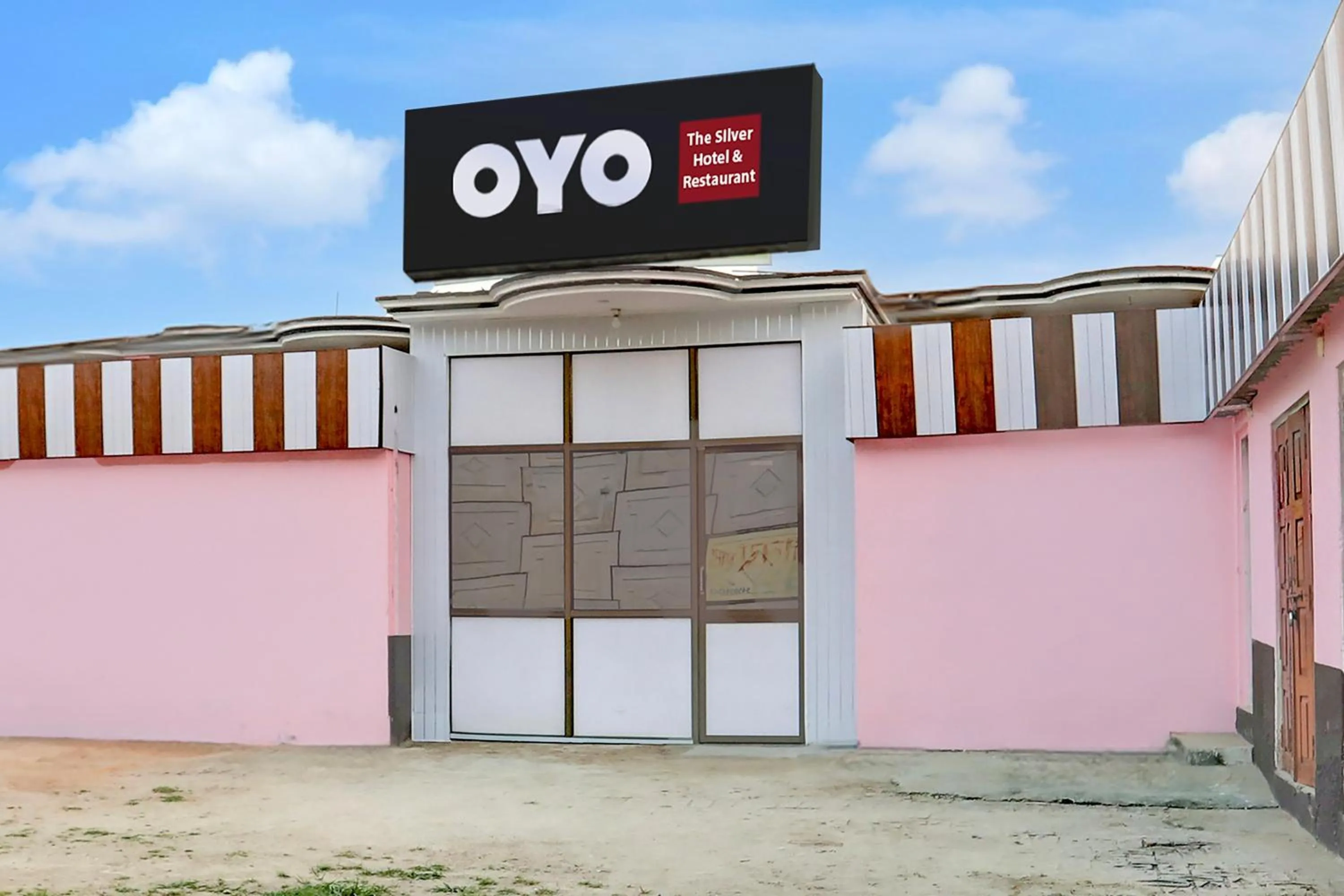 Facade/entrance in SPOT ON The Silver Hotel & Restaurant