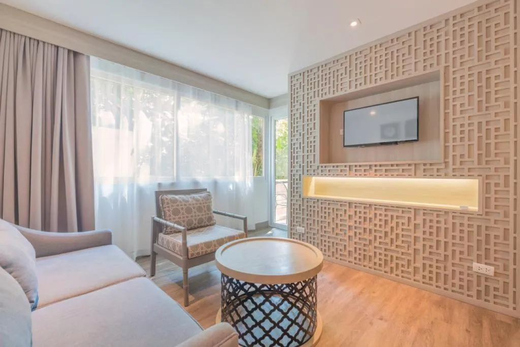 Karon Butterfly Residence