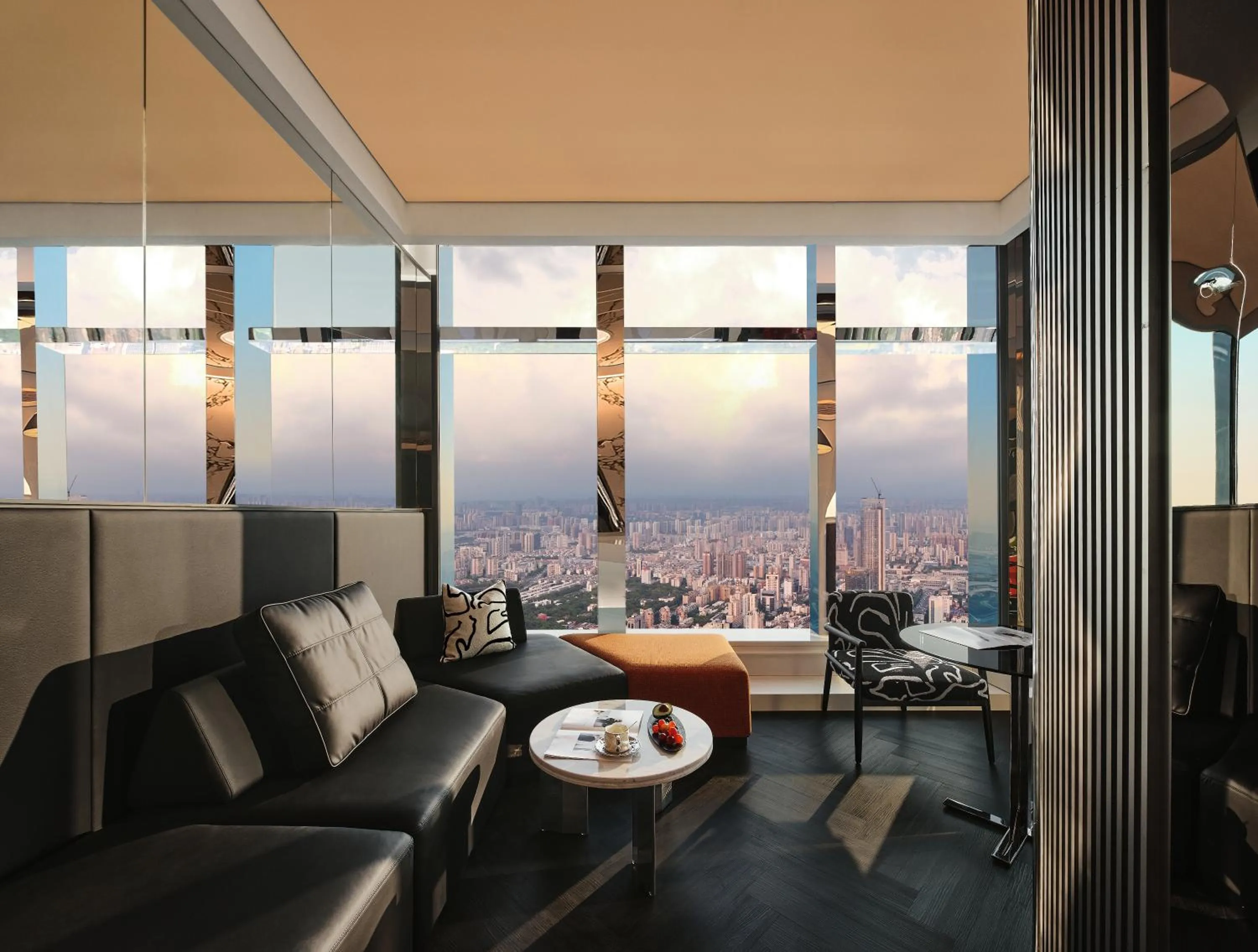 Seating area in ISEYA Panoramic Hotel Changsha Wuyi Square Flagship