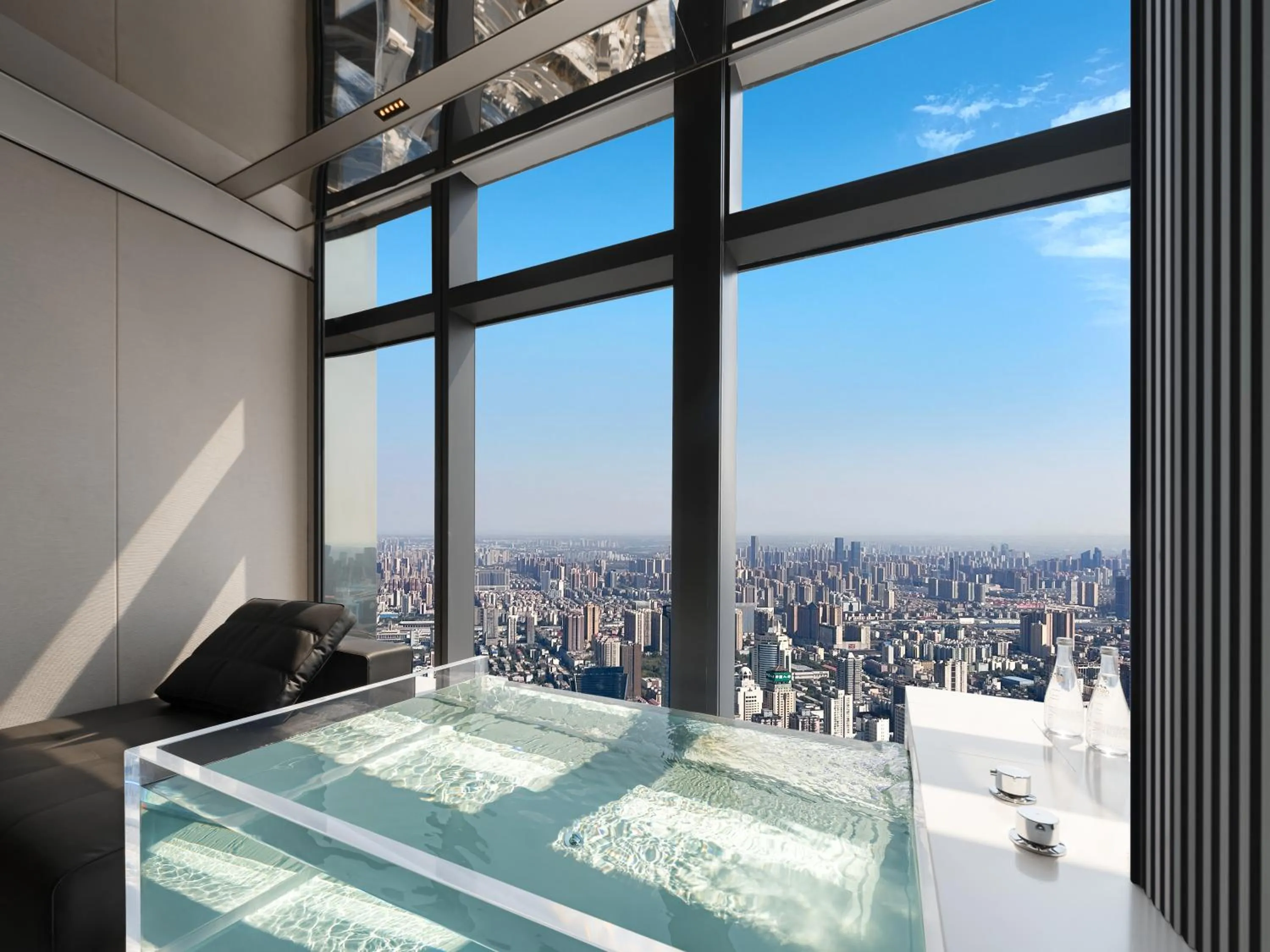 Bath in ISEYA Panoramic Hotel Changsha Wuyi Square Flagship