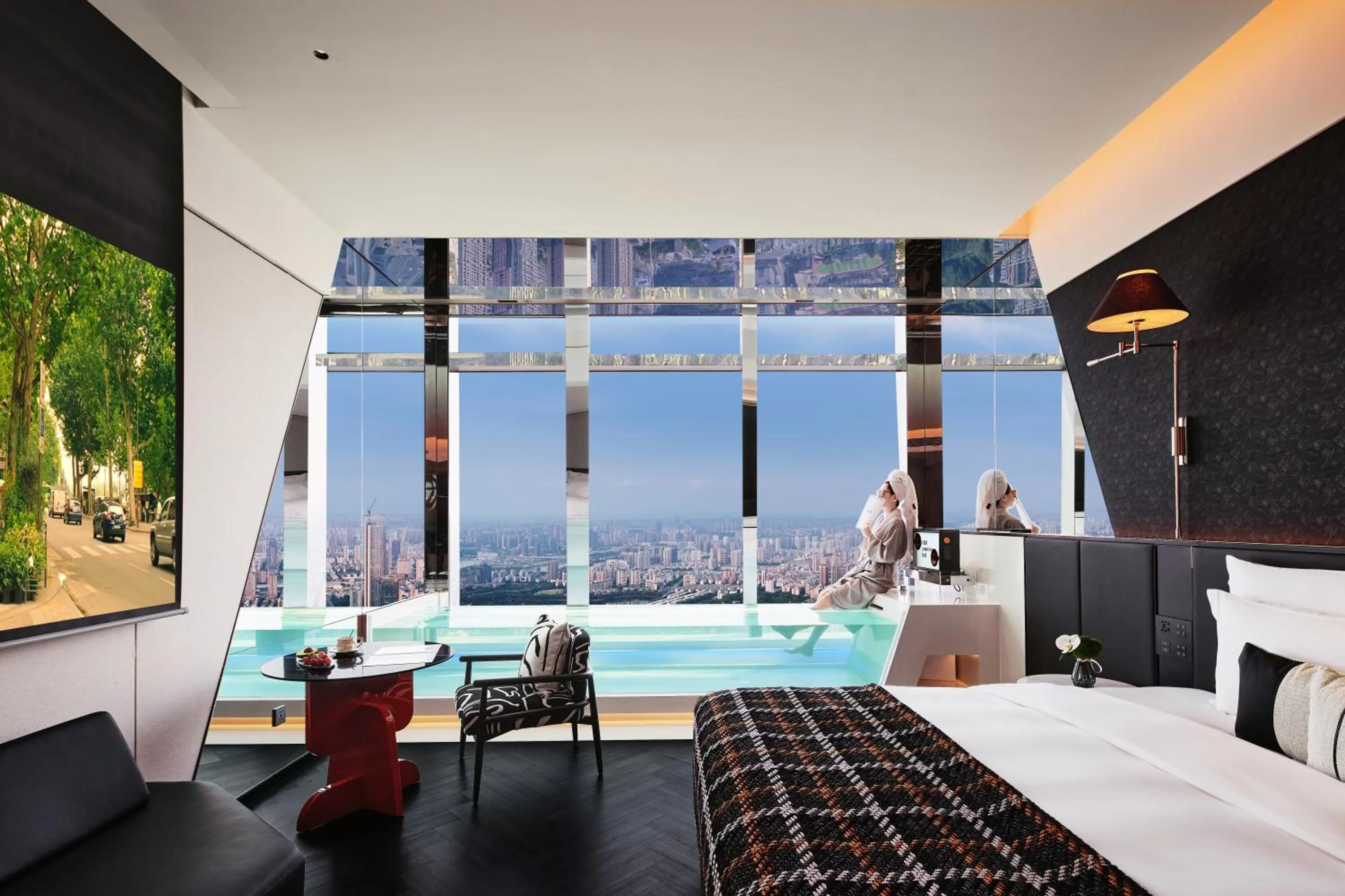 Bed in ISEYA Panoramic Hotel Changsha Wuyi Square Flagship