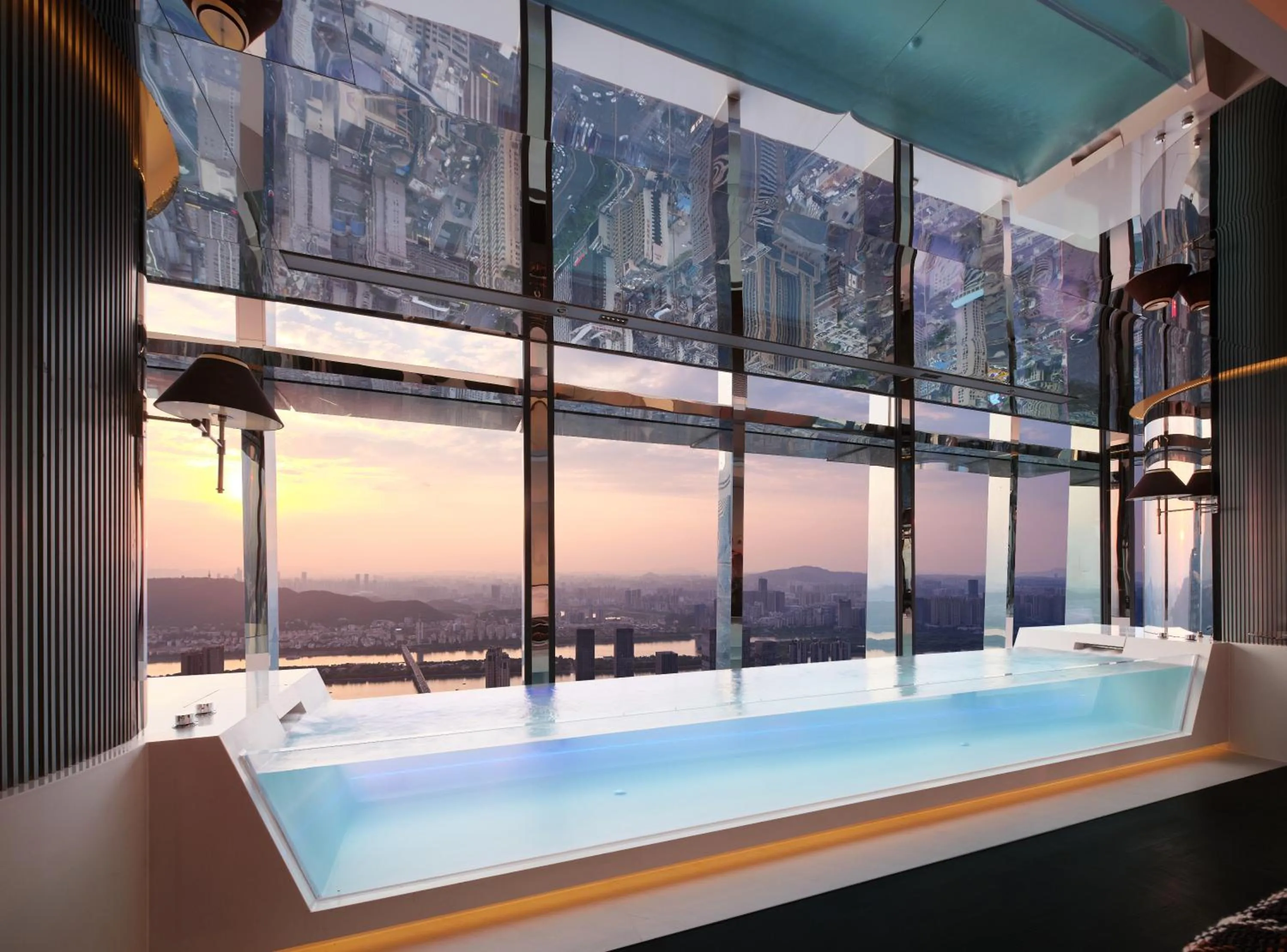 Hot Tub in ISEYA Panoramic Hotel Changsha Wuyi Square Flagship