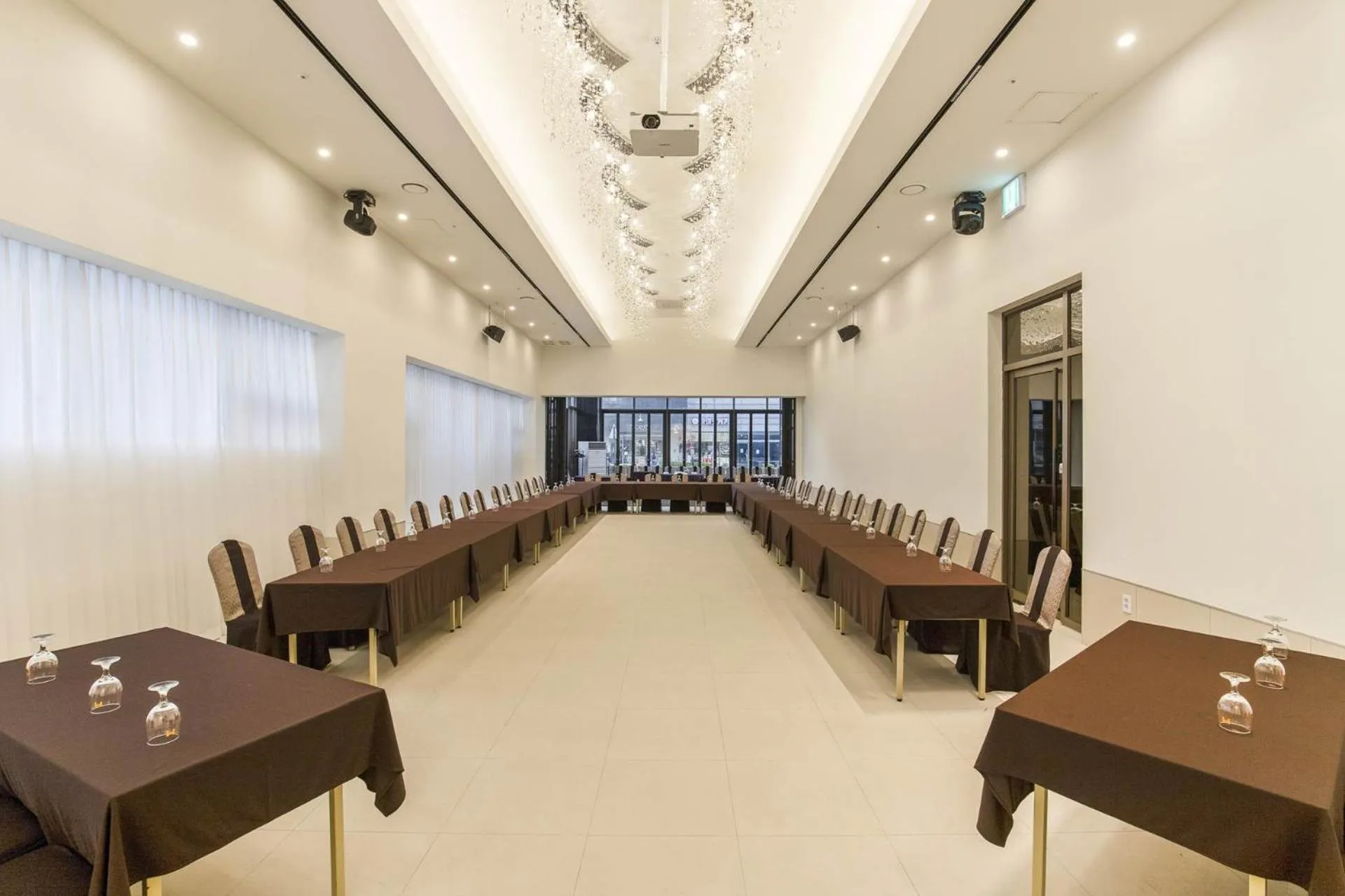 Banquet/Function facilities in Hotel Elora