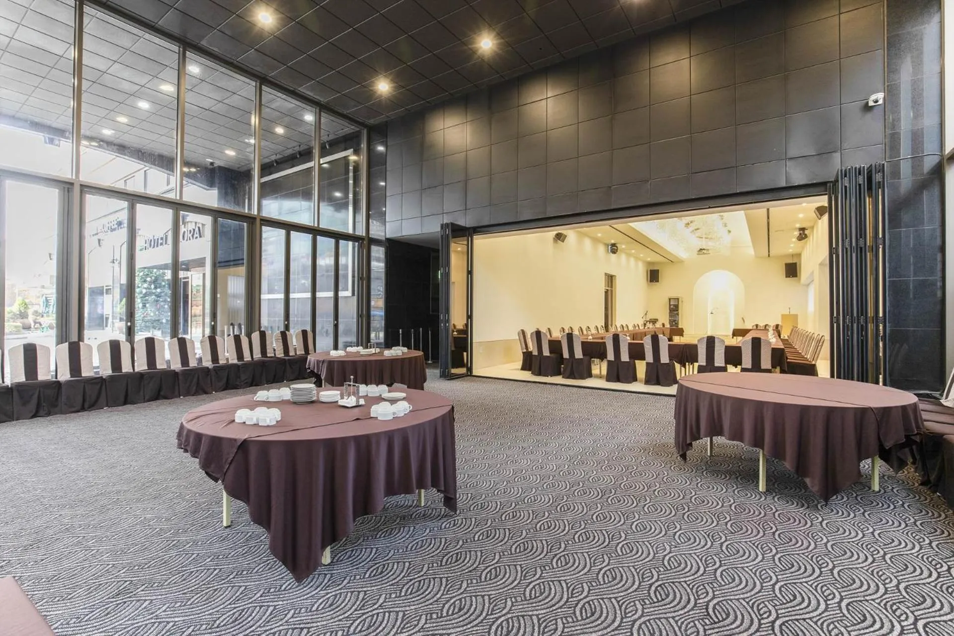 Banquet/Function facilities in Hotel Elora