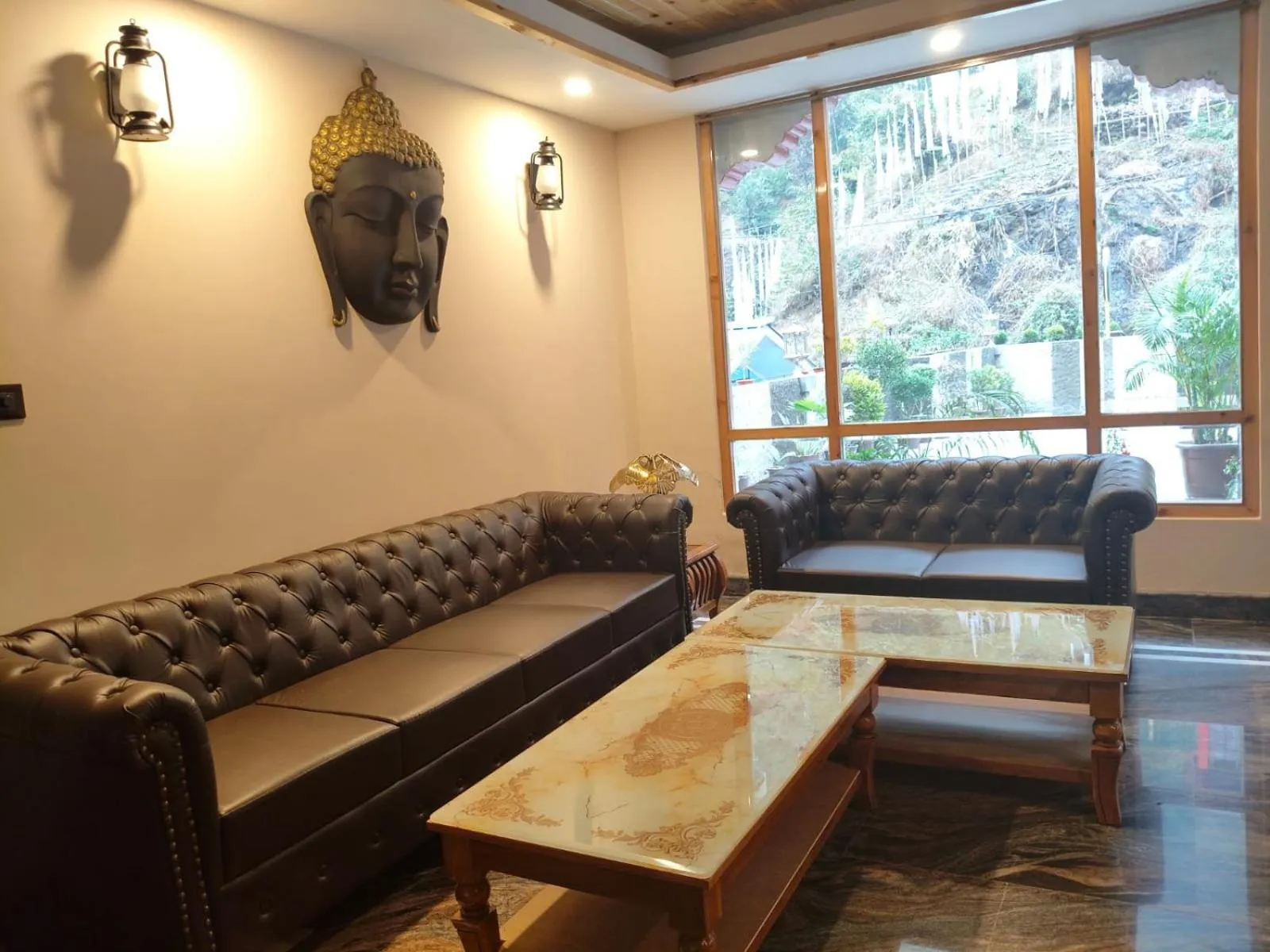 Living room in Nature's Nest Resort