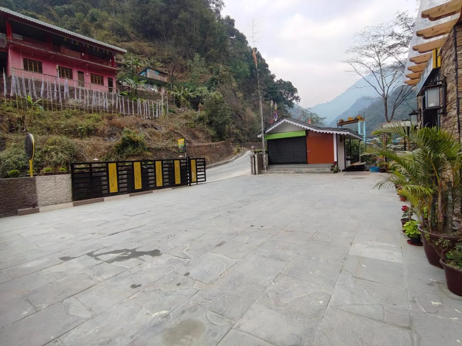 Parking in Nature's Nest Resort