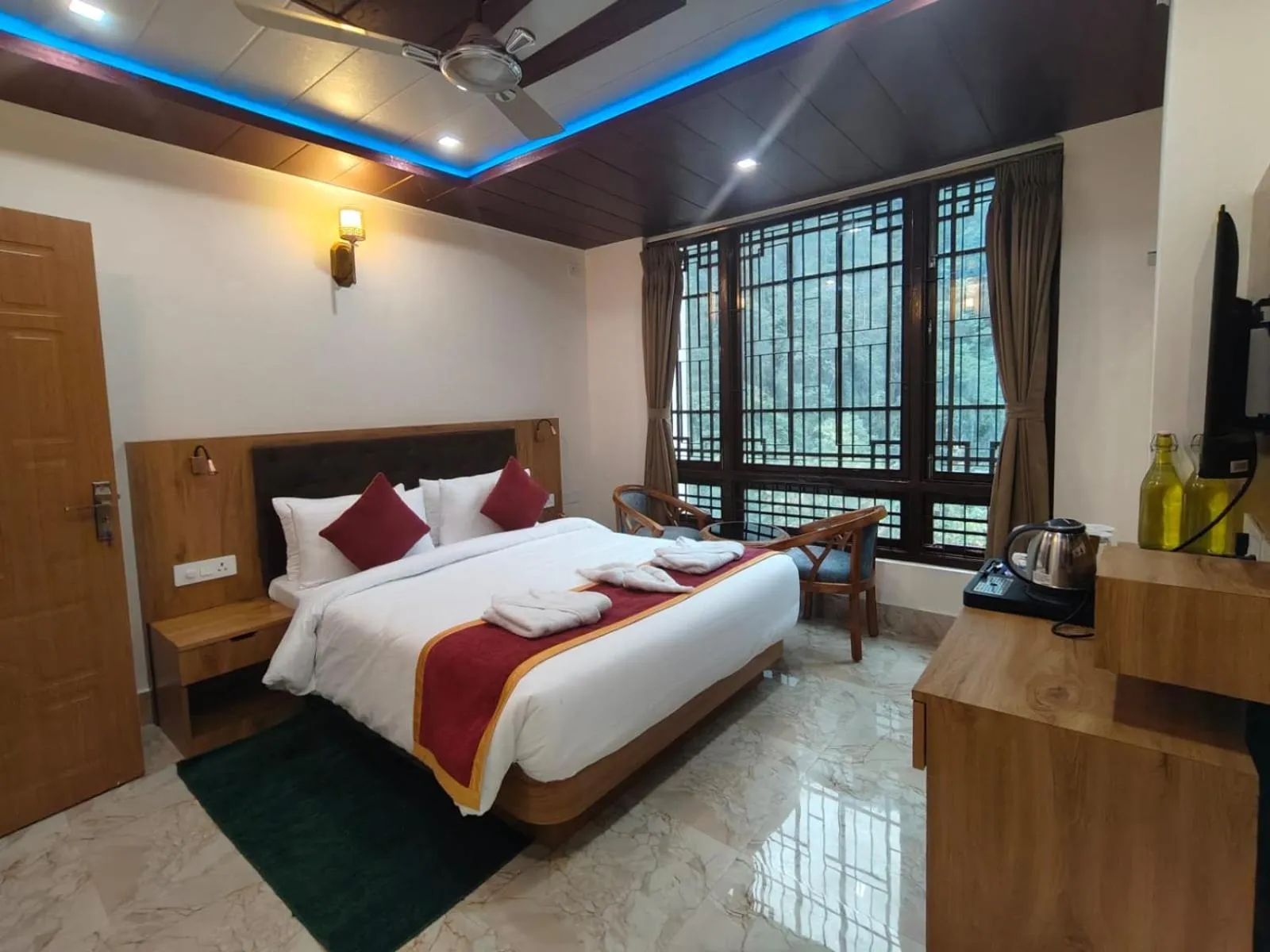 View (from property/room), Bed in Nature's Nest Resort