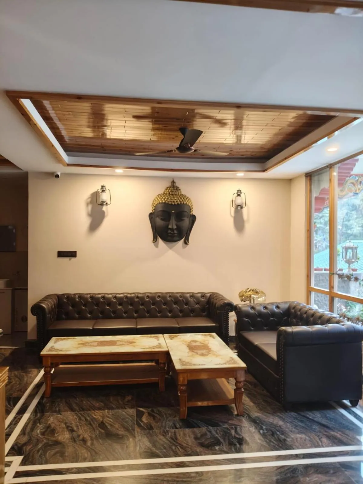 Living room in Nature's Nest Resort