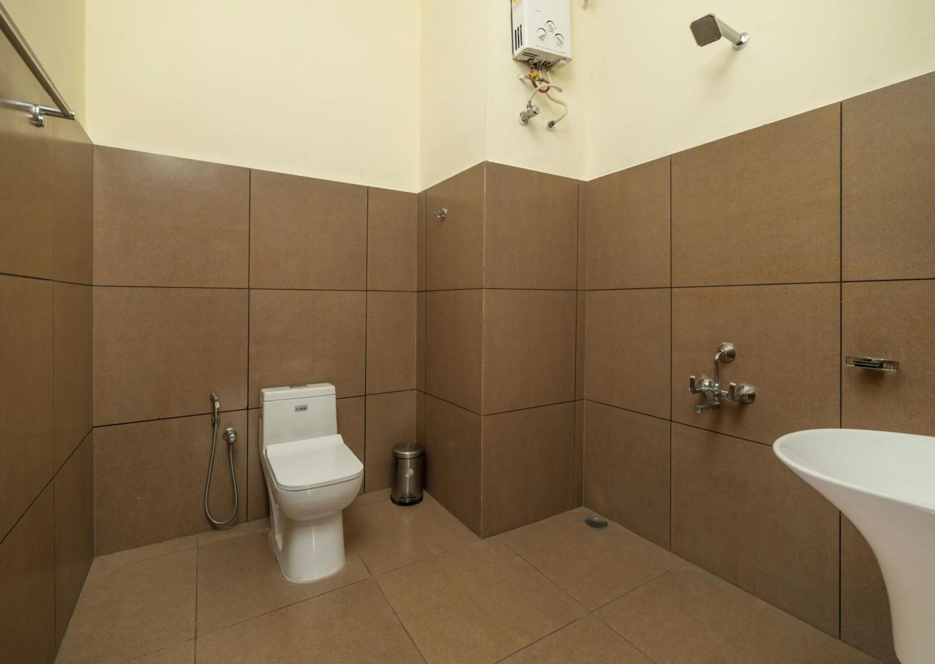 Toilet in The Cardamom Thekkady