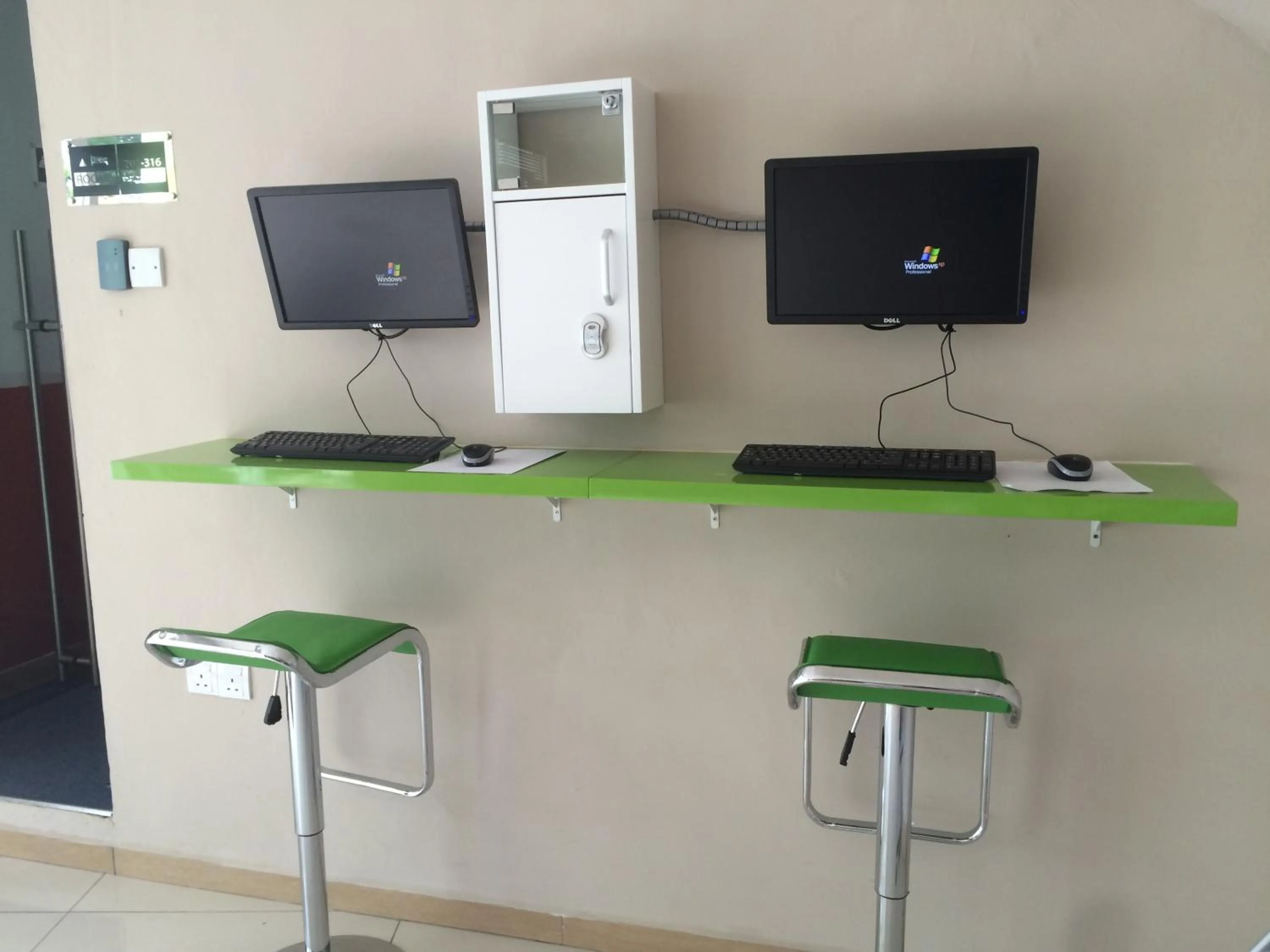 Decorative detail in Hotel Pintar