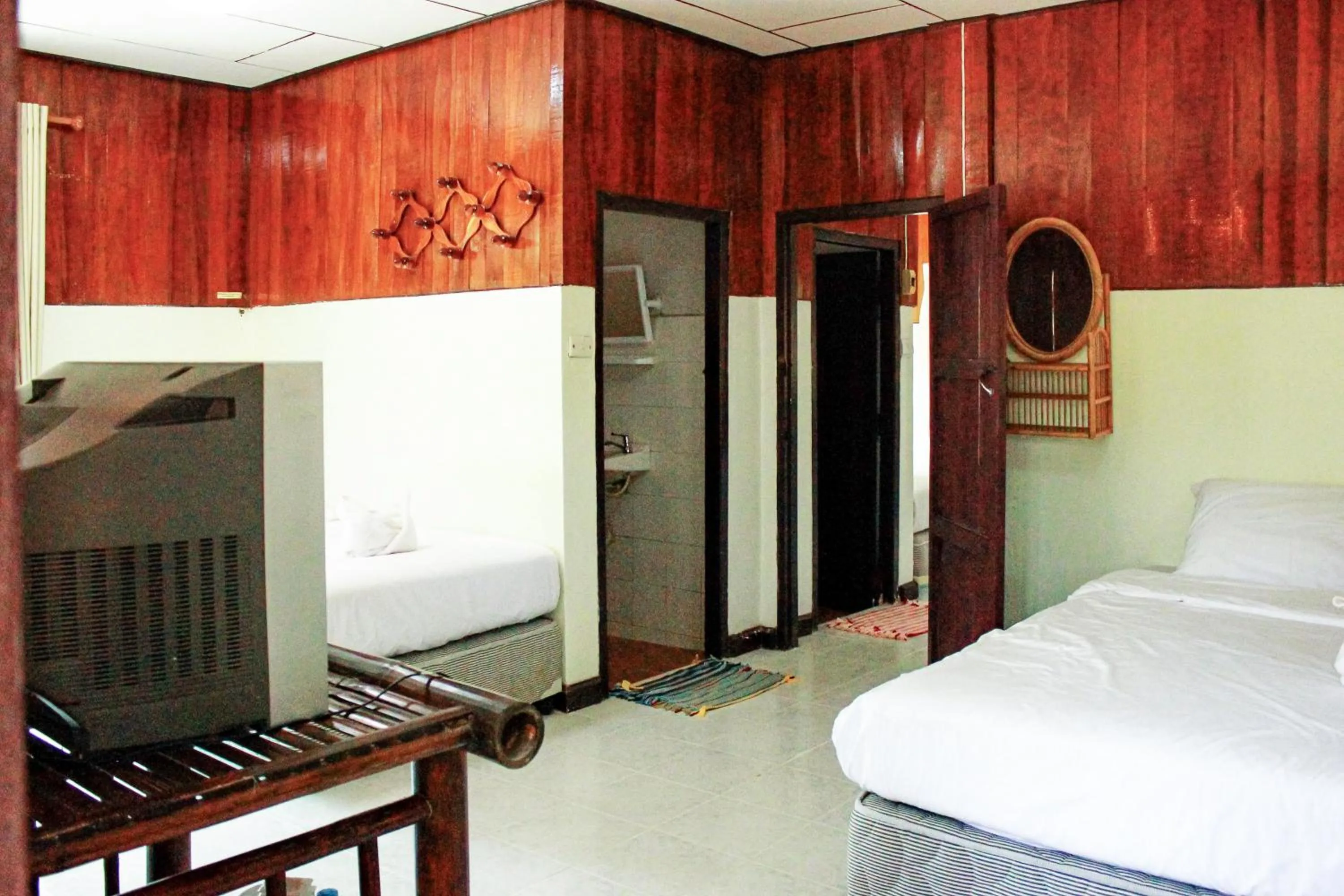 Bed in Saksupha Resort