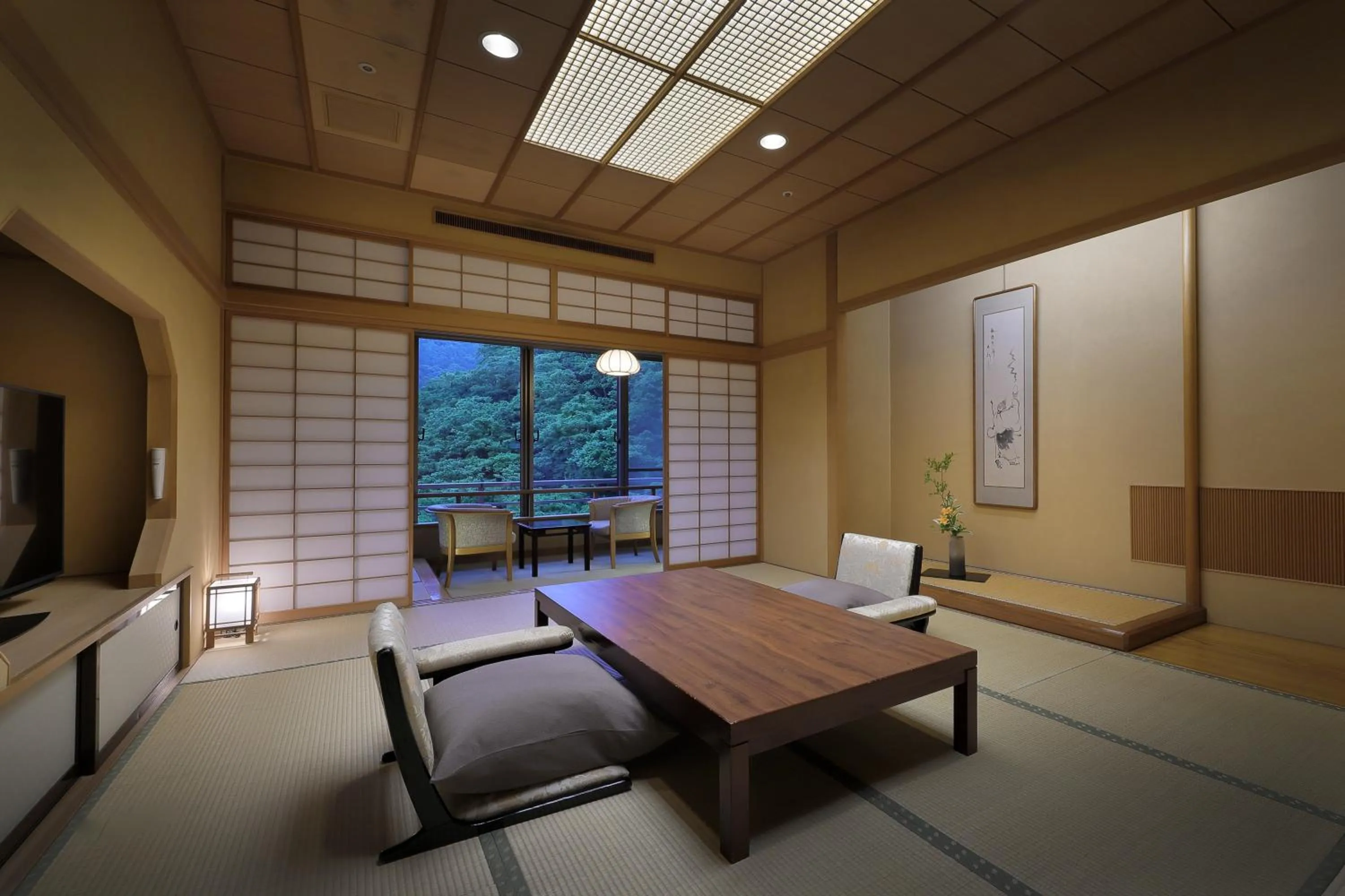 Photo of the whole room in Bankokuya