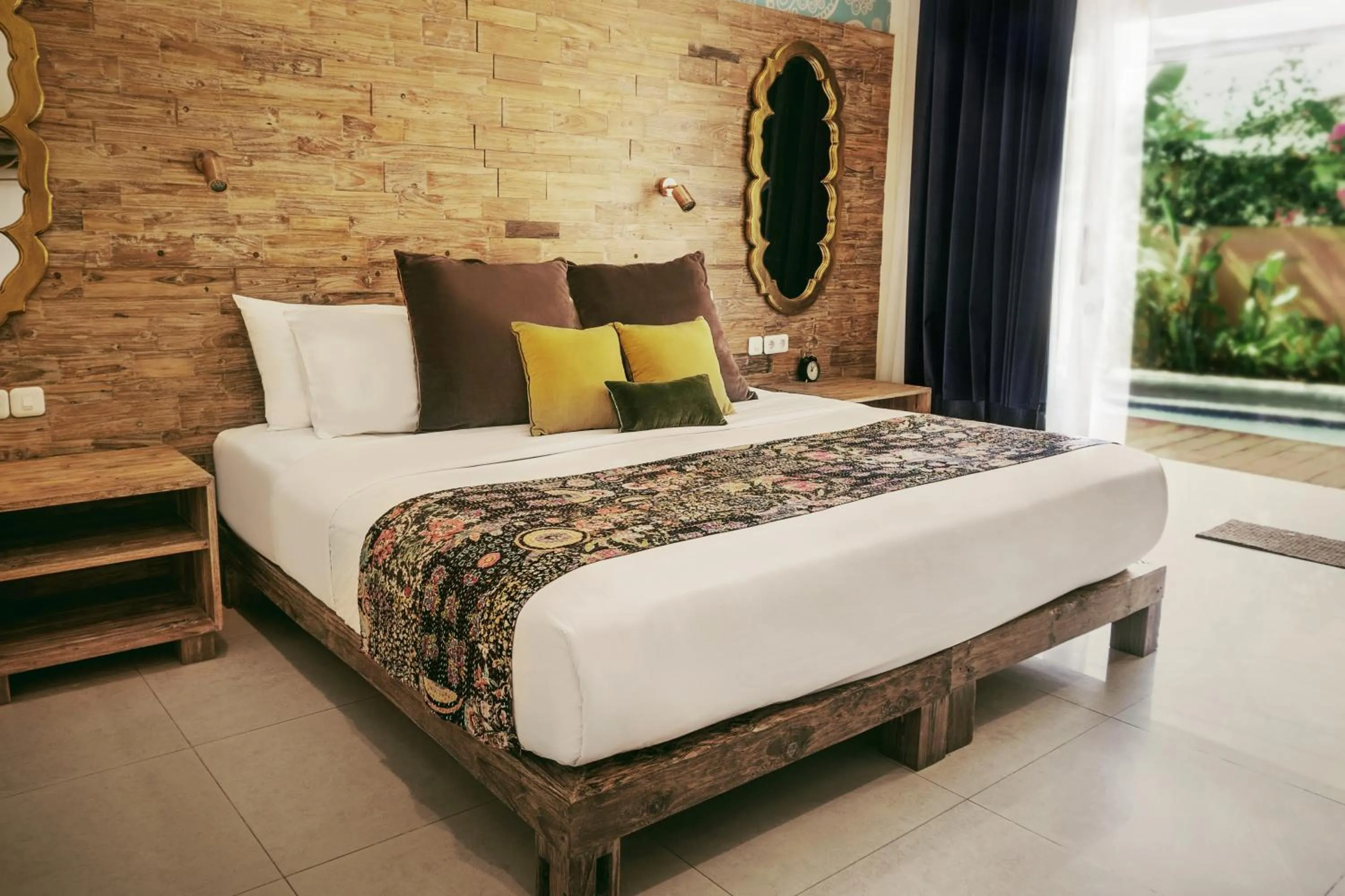 Bed in Pesona Beach Resort & Spa - Adults Only