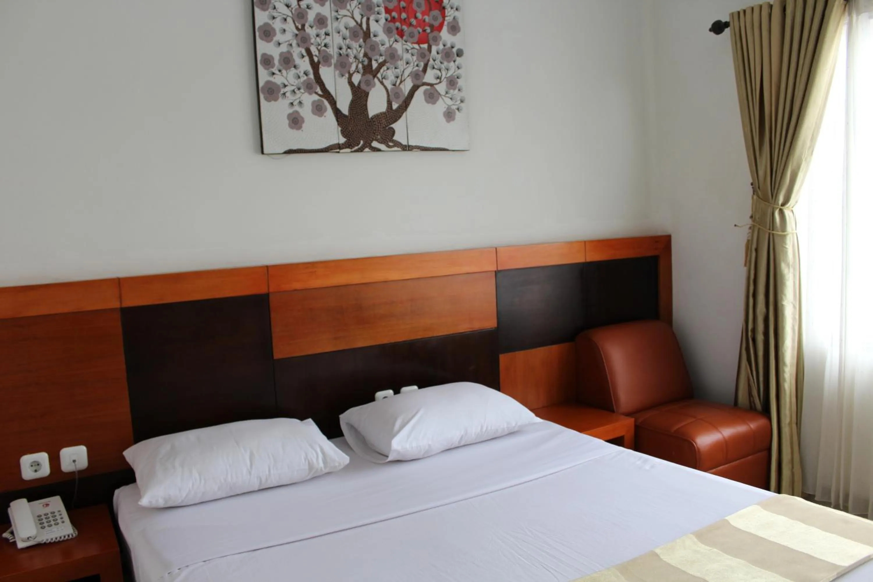 Bed in Hotel Grand Karawang Indah