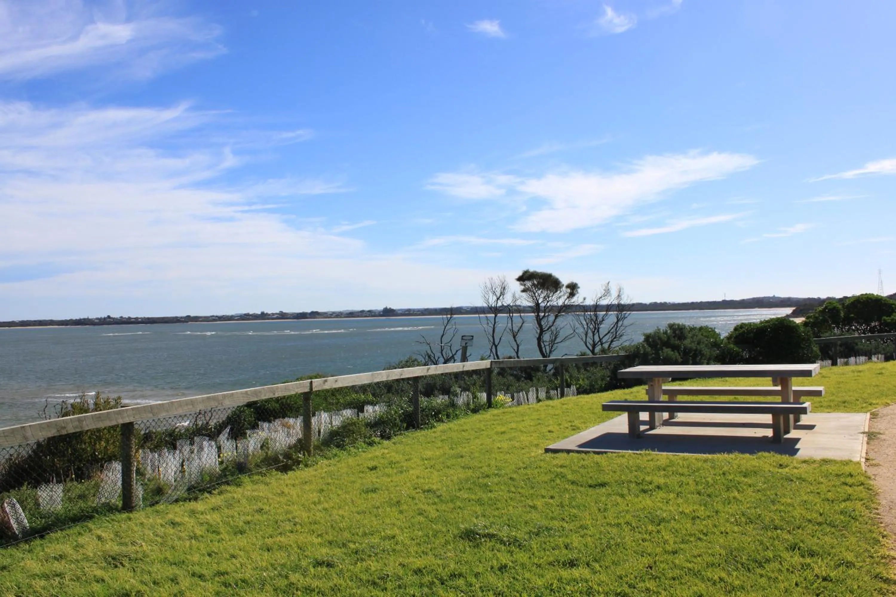 Beach in Pelicans Motel San Remo