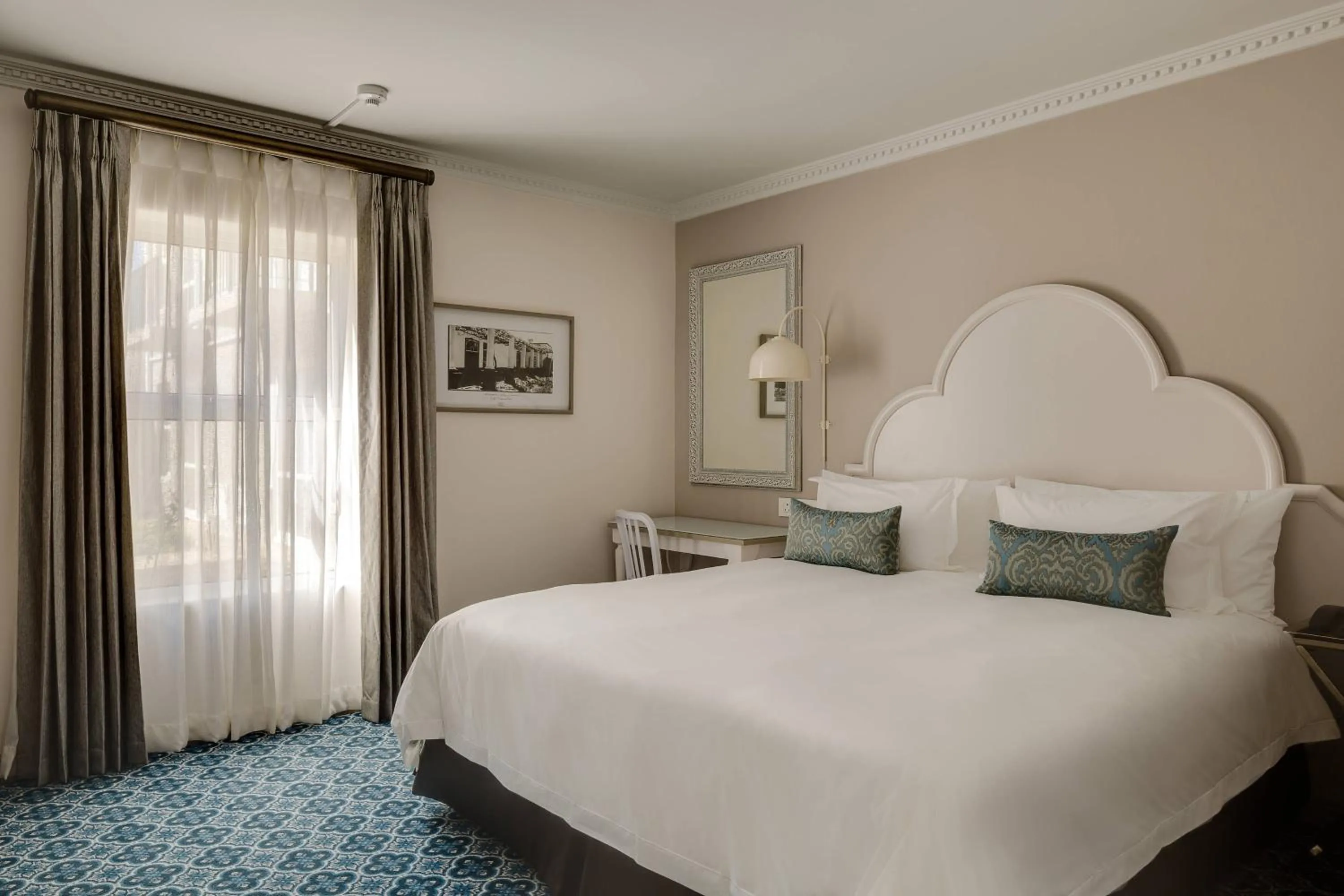 Bedroom, Bed in Protea Hotel by Marriott Cape Town Mowbray