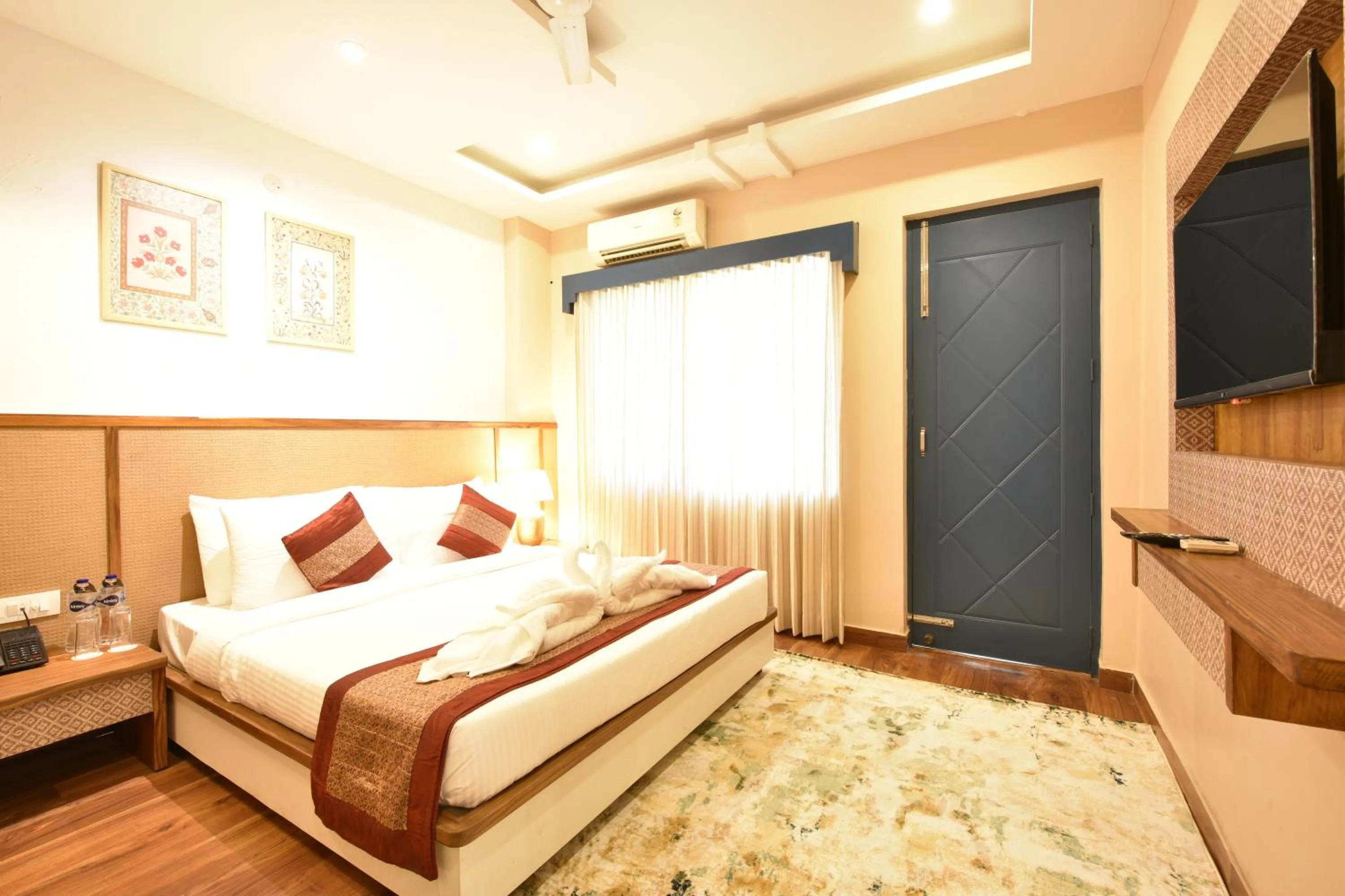 Bed in Tiaraa Lite A Ganges Retreat