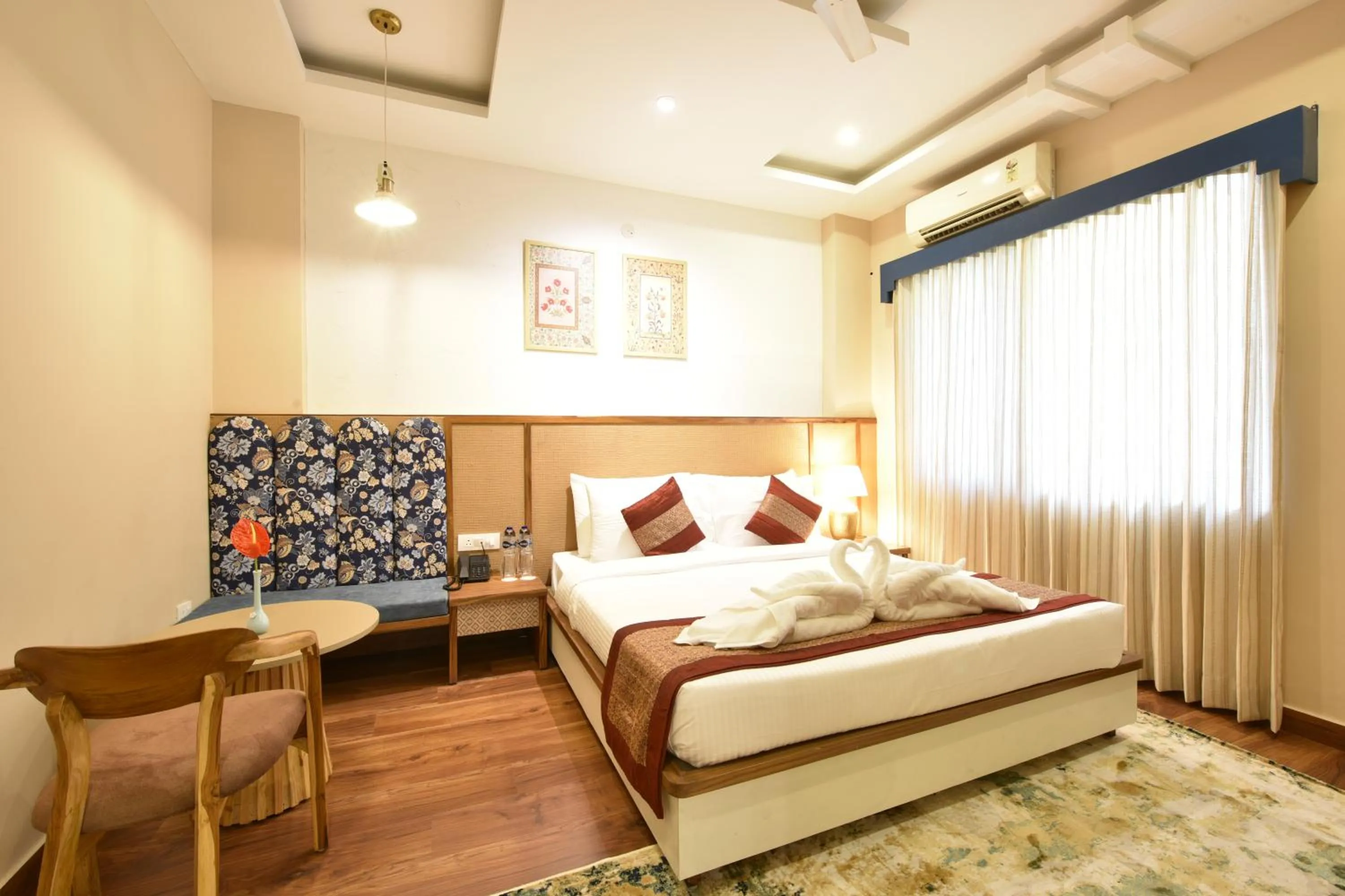 Bed in Tiaraa Lite A Ganges Retreat