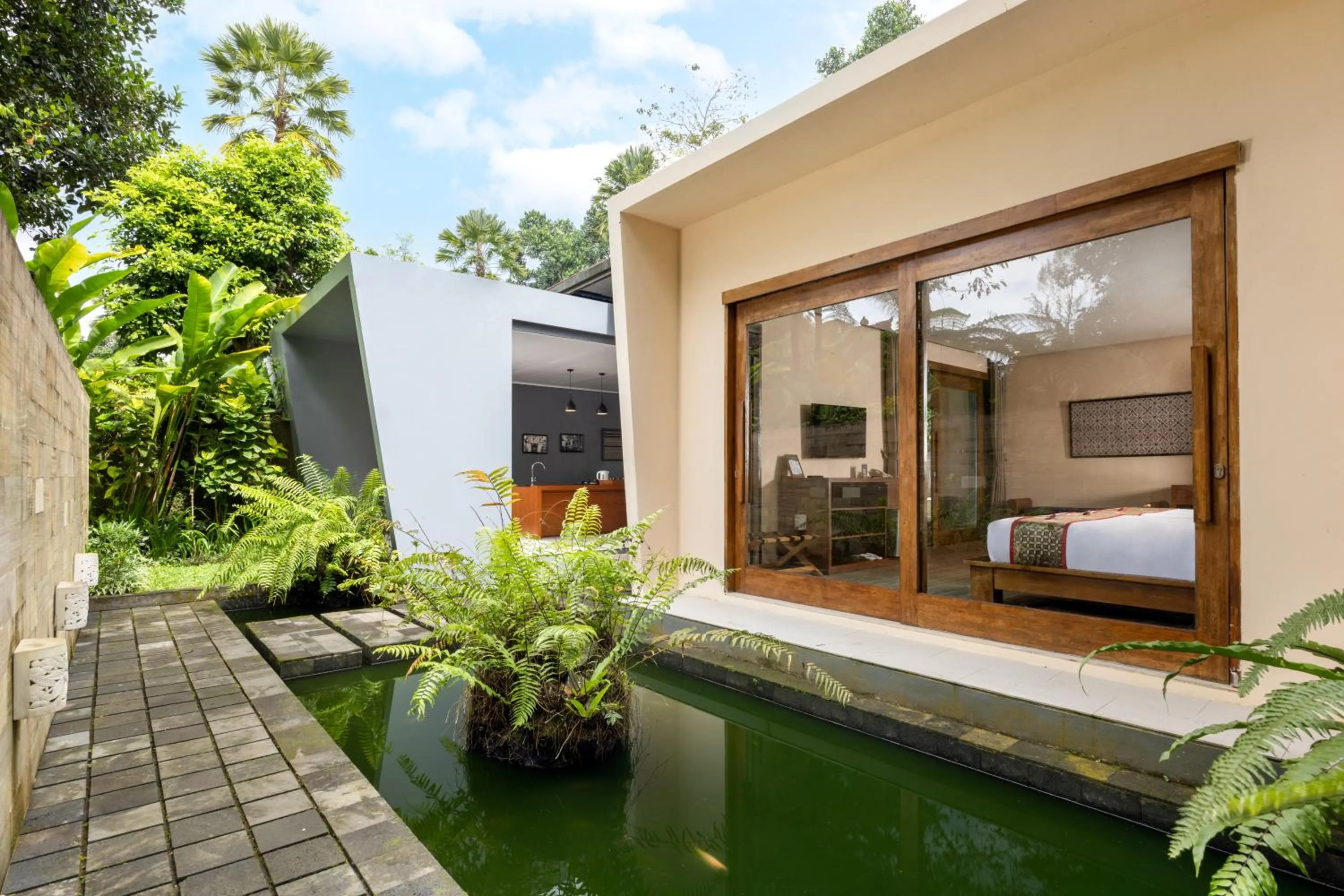 Property building in Senetan Villas and Spa Resort