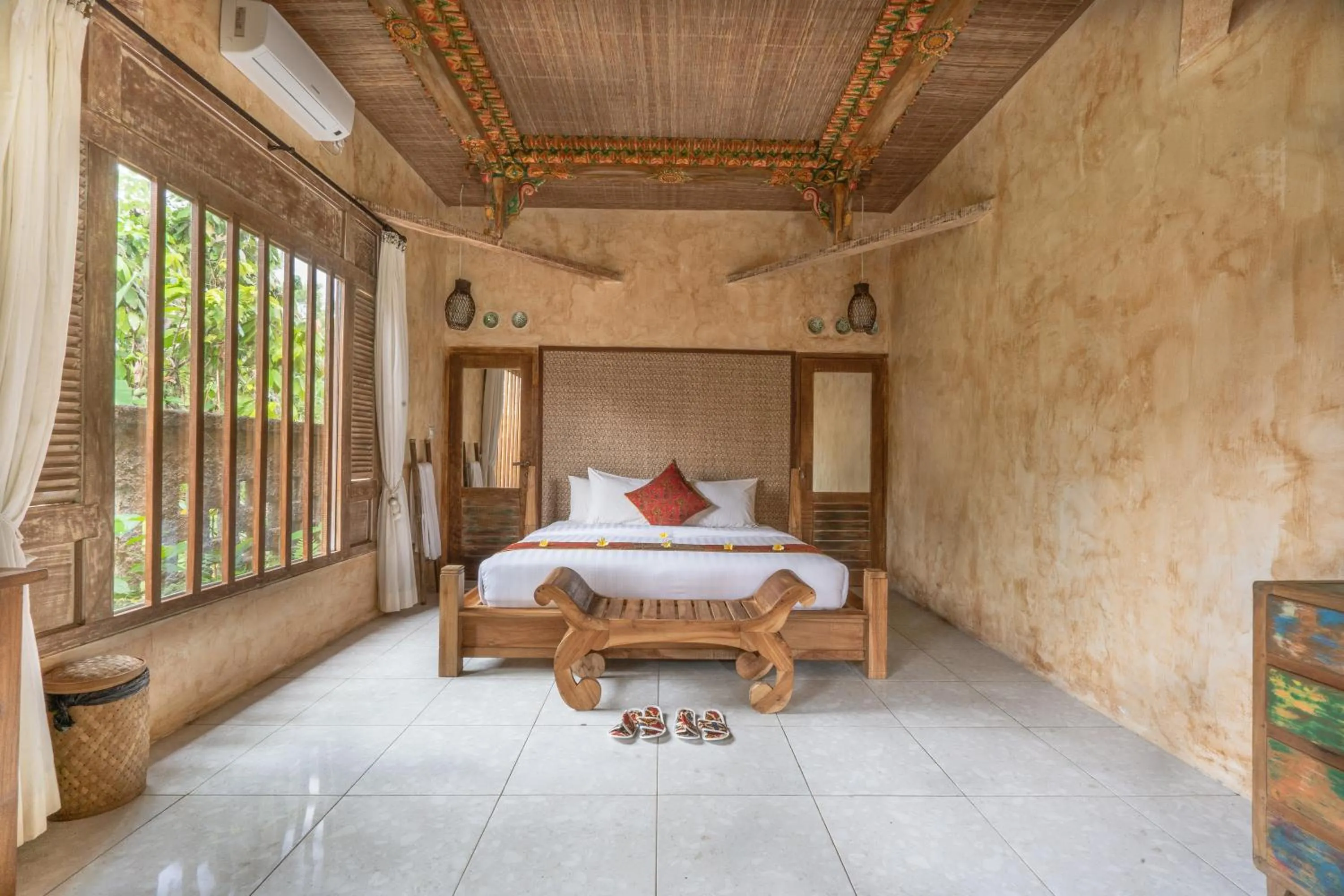 Bedroom, Bed in Senetan Villas and Spa Resort