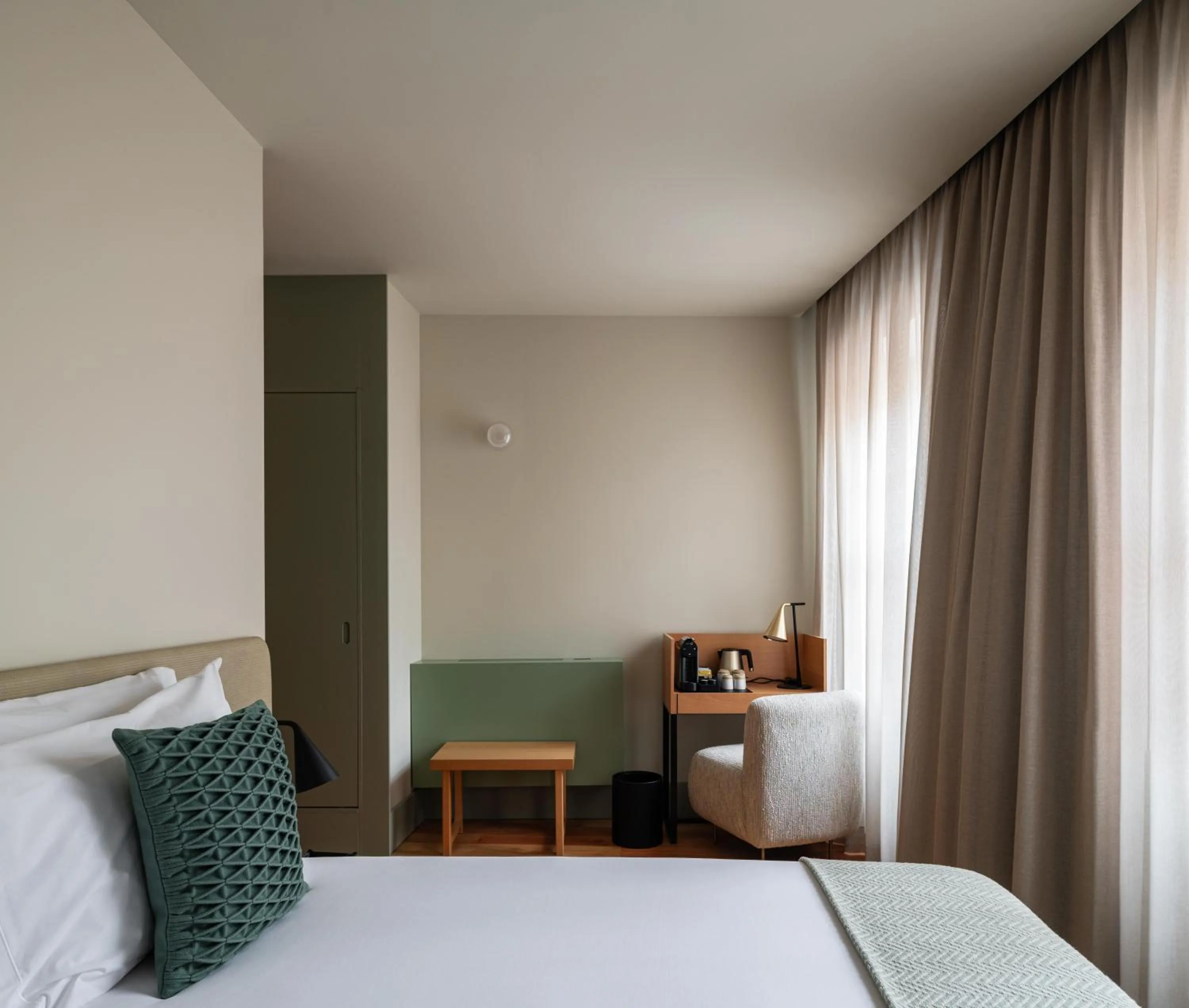 Photo of the whole room, Bed in Casa Zogbi Hotel