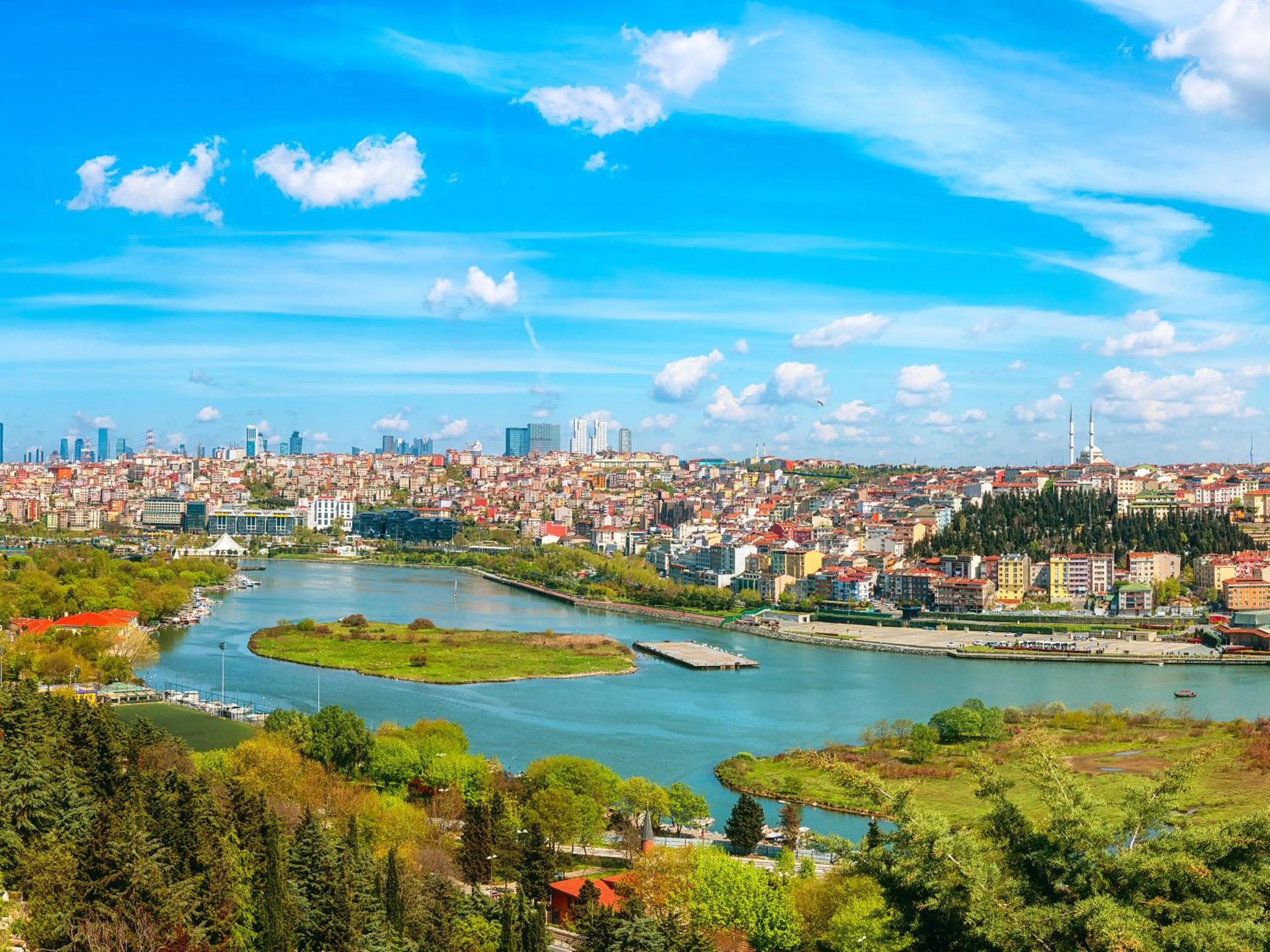City view in Mövenpick Istanbul Hotel Golden Horn
