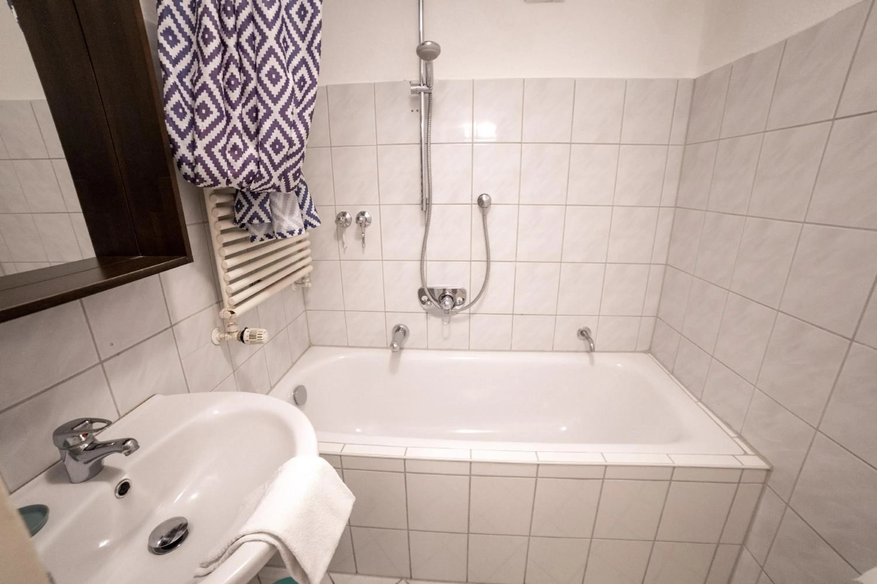 Bathroom in B&B MY PLACE mit Frühstückspaket - with Breakfastbox