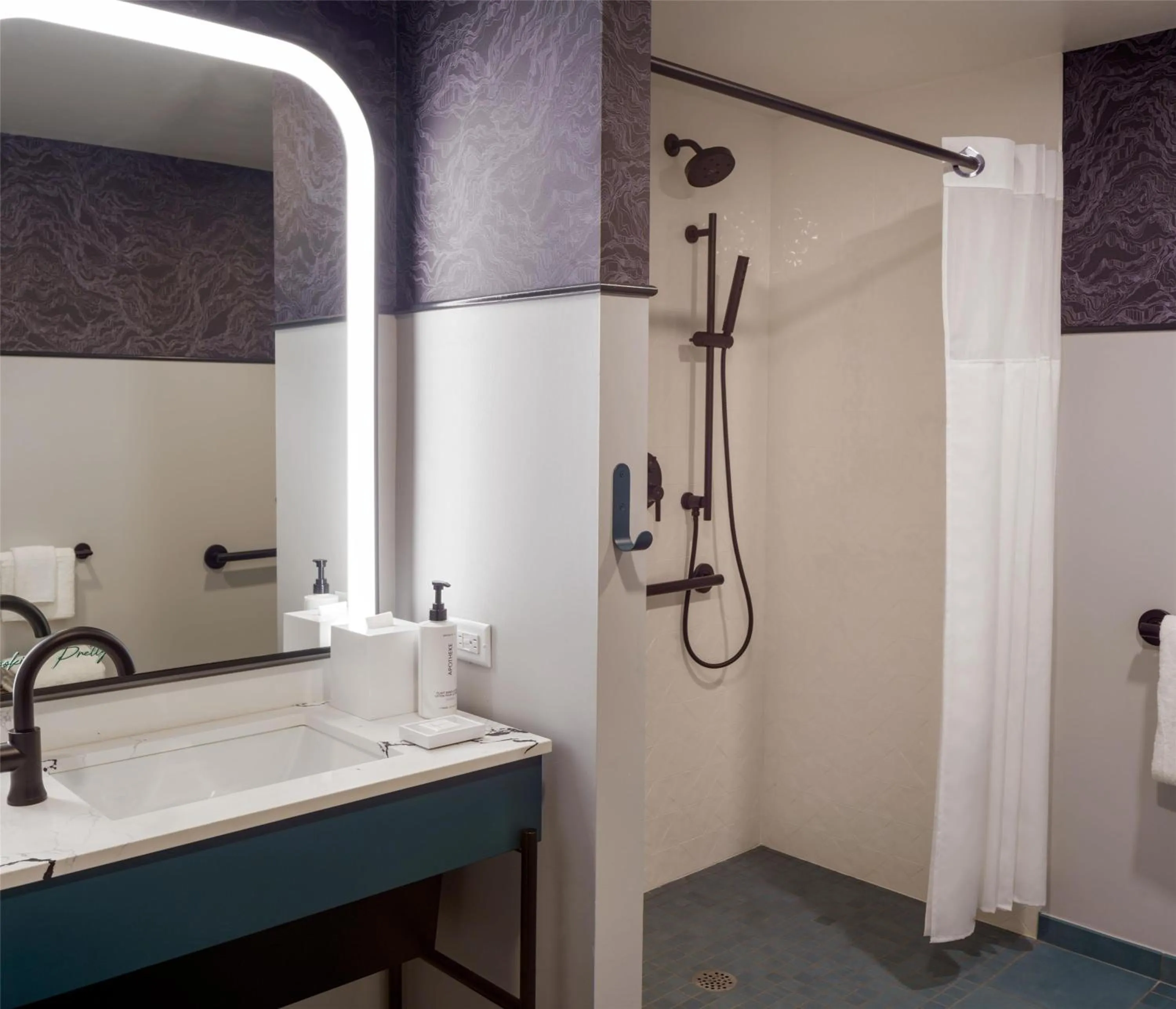 Bathroom in Caption by Hyatt Downtown Nashville