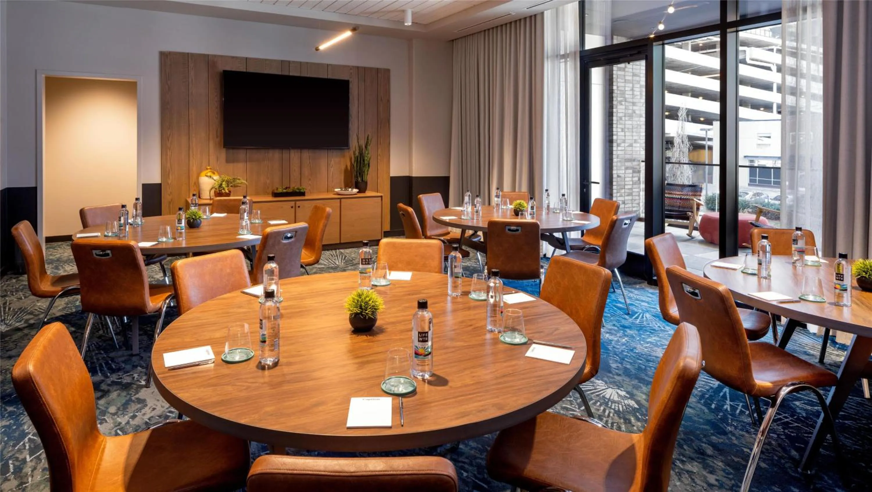 Meeting/conference room in Caption by Hyatt Downtown Nashville