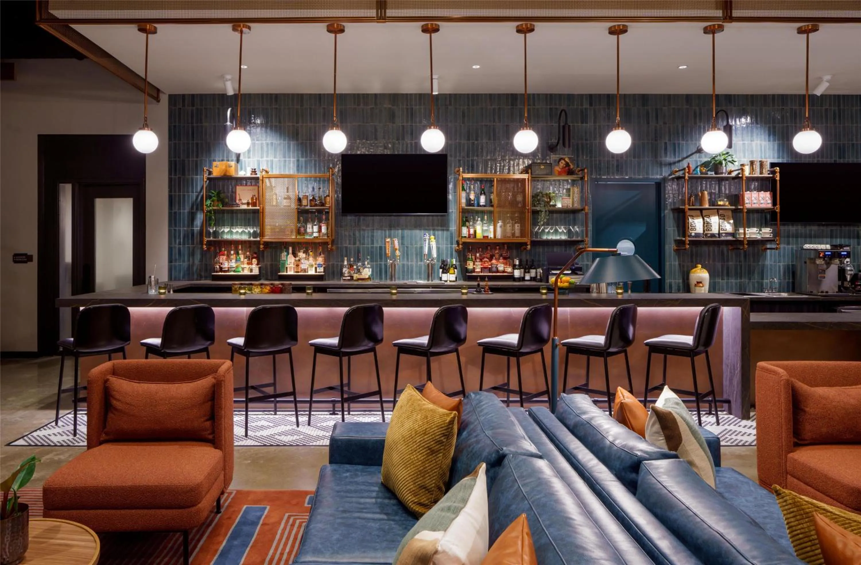 Lounge or bar in Caption by Hyatt Downtown Nashville