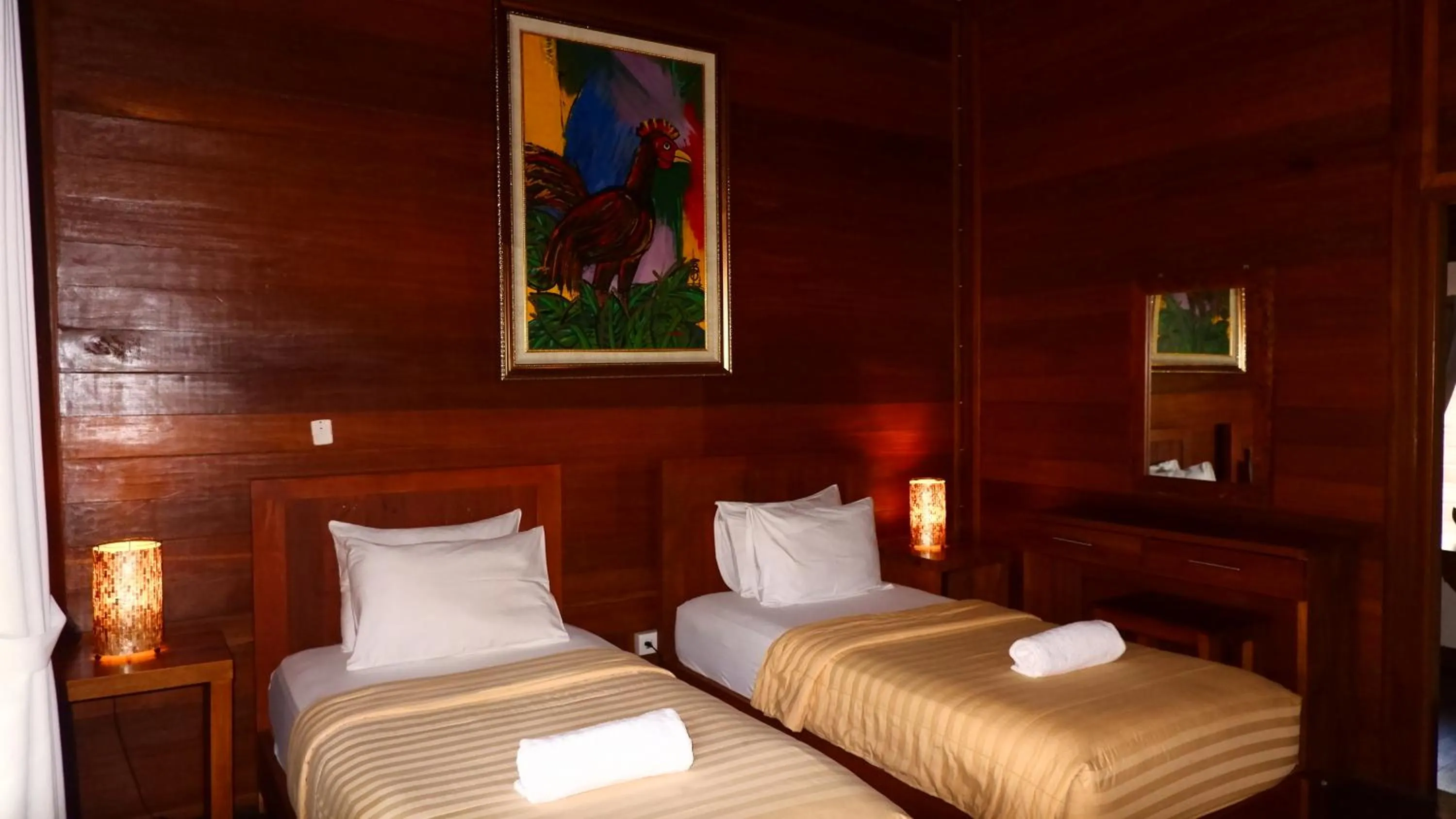 Bed in Mina Tanjung Hotel