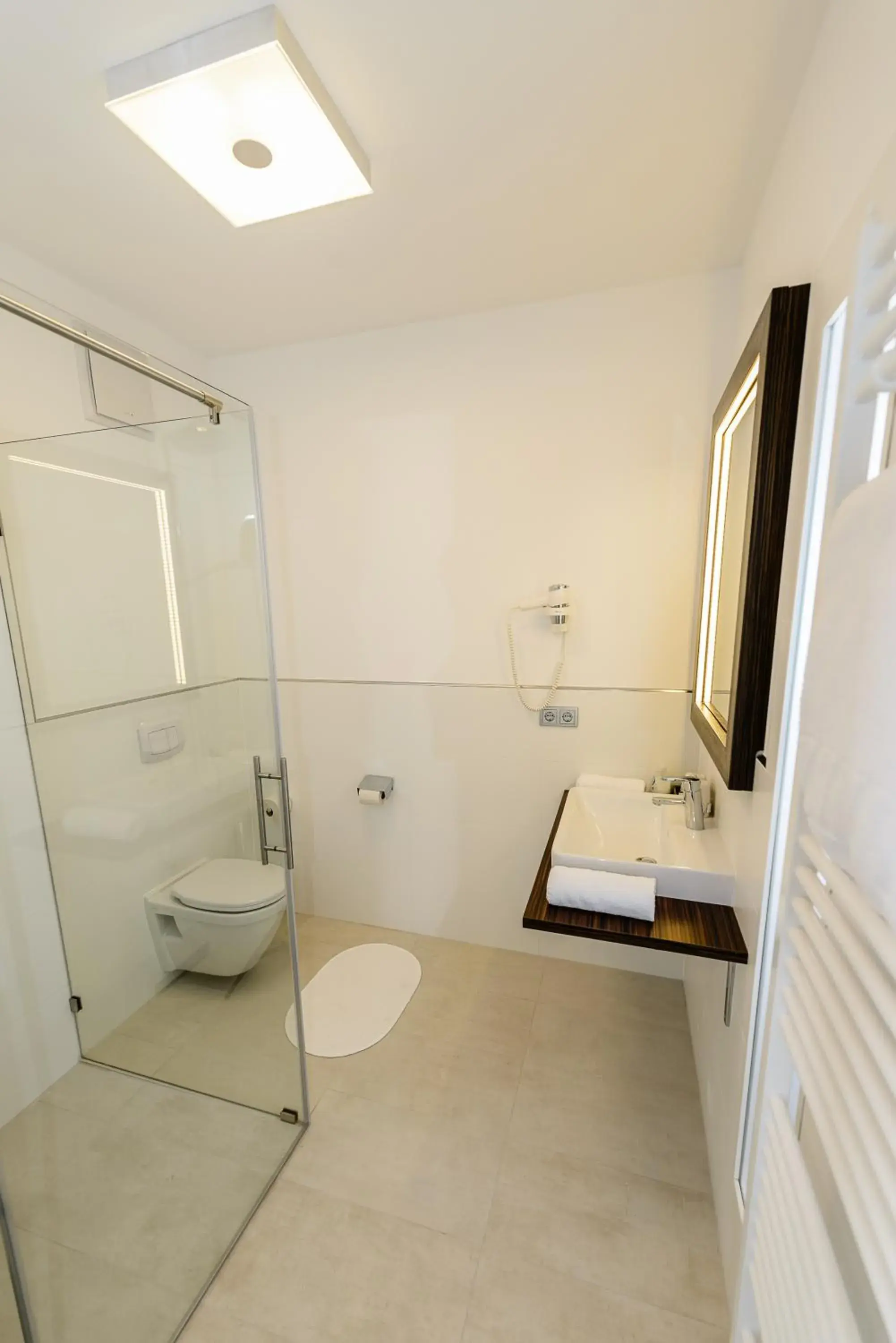 Deluxe Triple Room - single occupancy in Dorfmeister Business Hotel B&B Deluxe Triple Room - single occupancy in Dorfmeister Business Hotel B&B