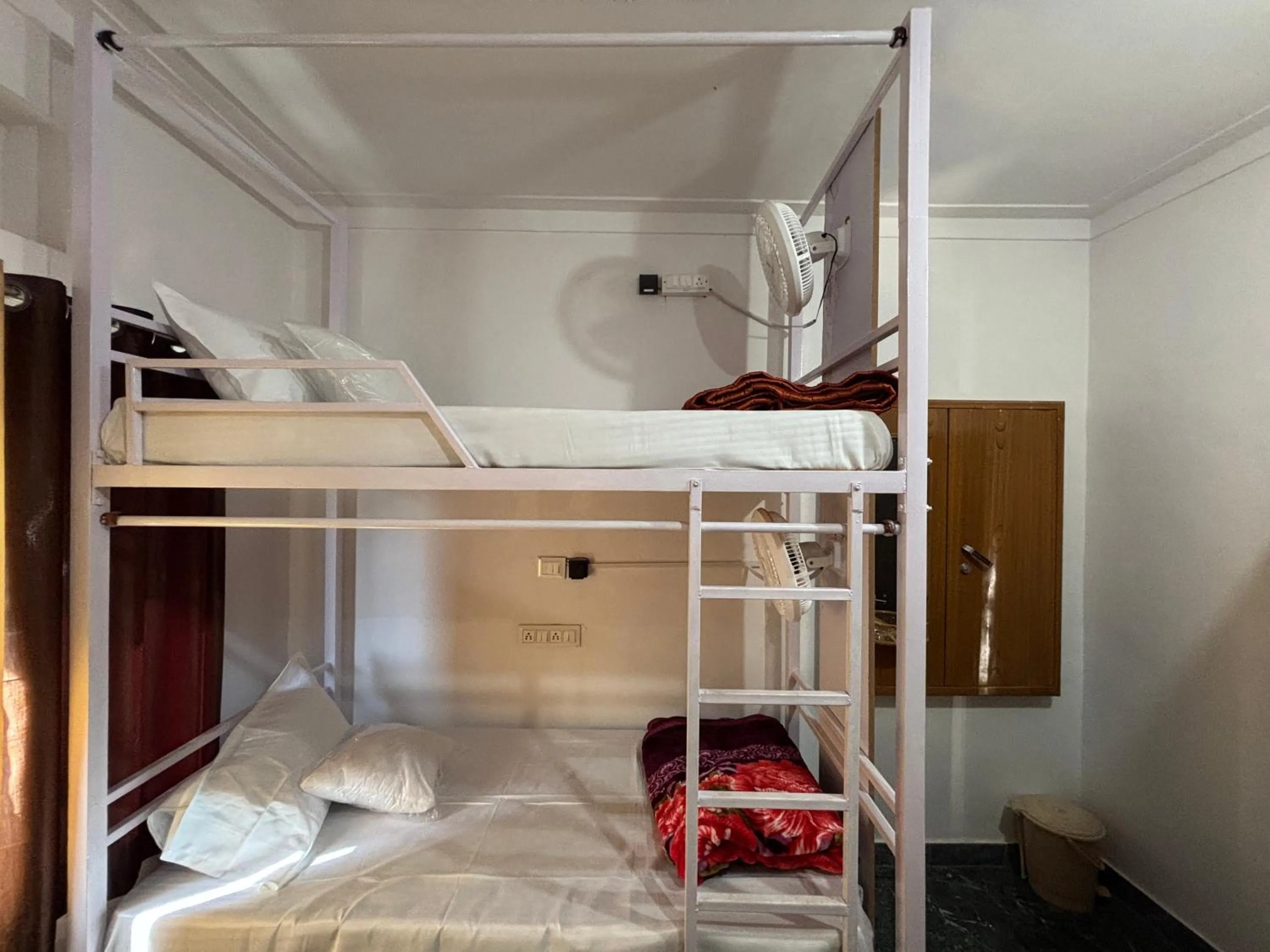 Bed in Multiple Stories, Udaipur