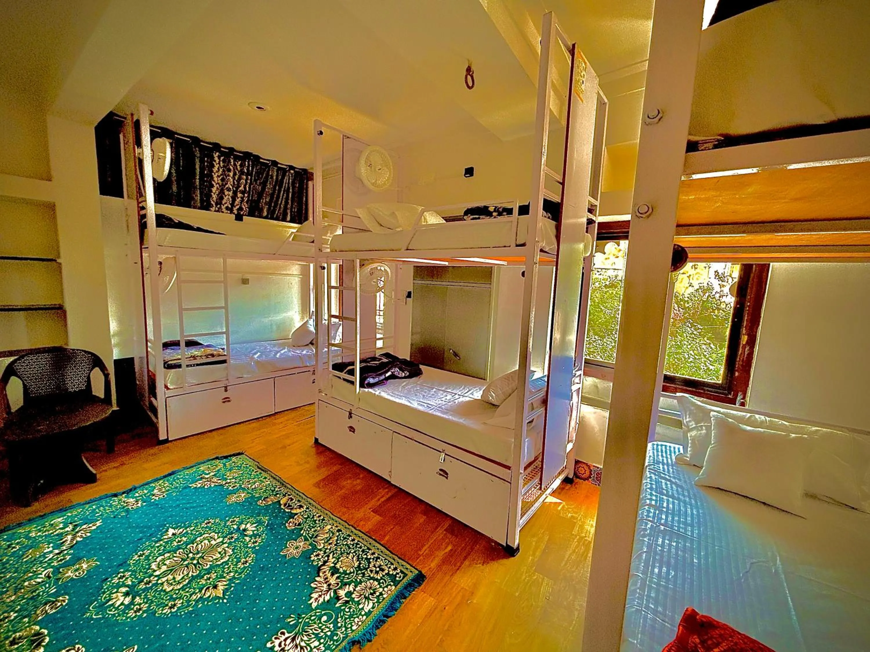 Bed in Multiple Stories, Udaipur