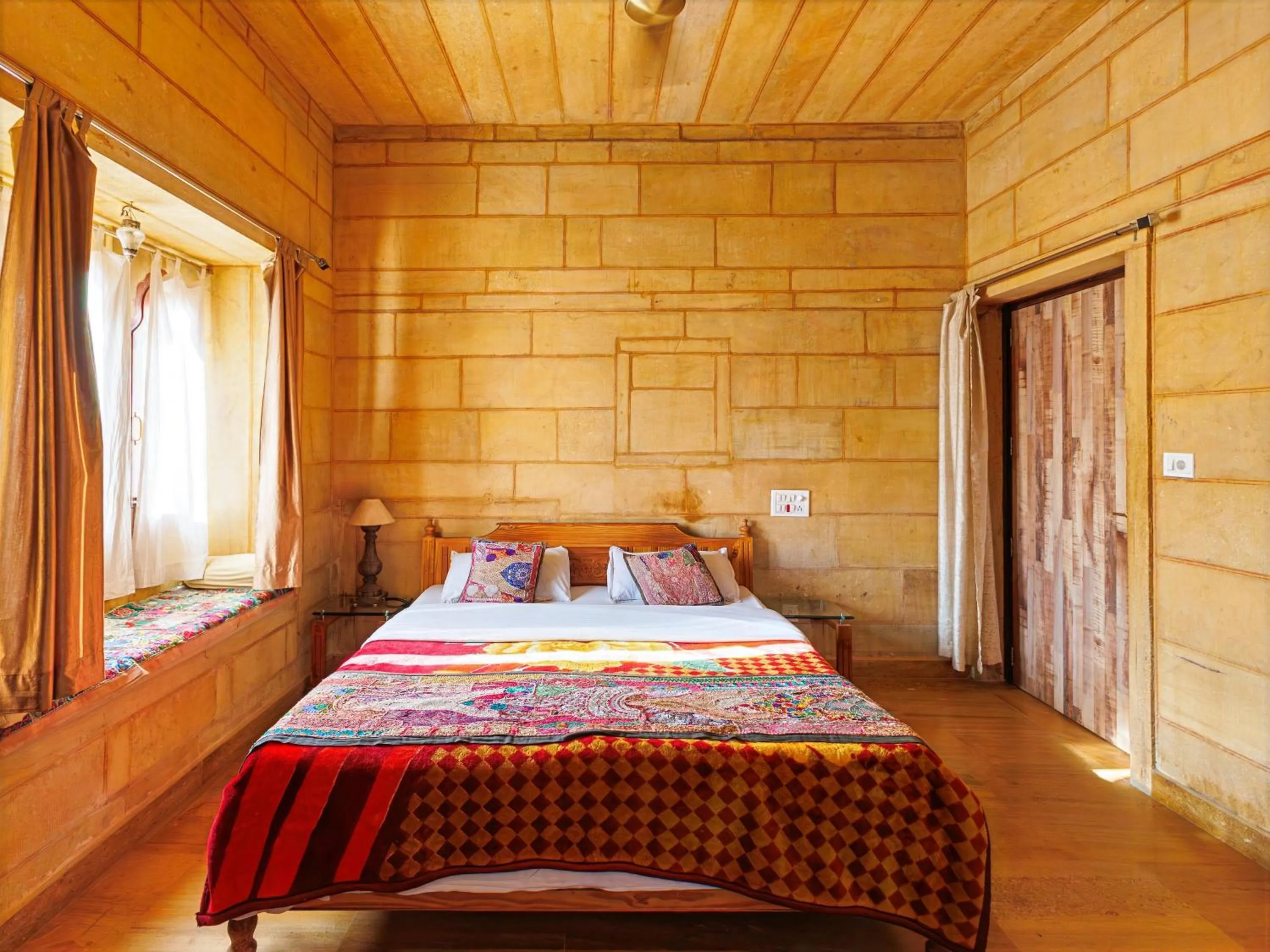 Bed in Hotel The Silk Route