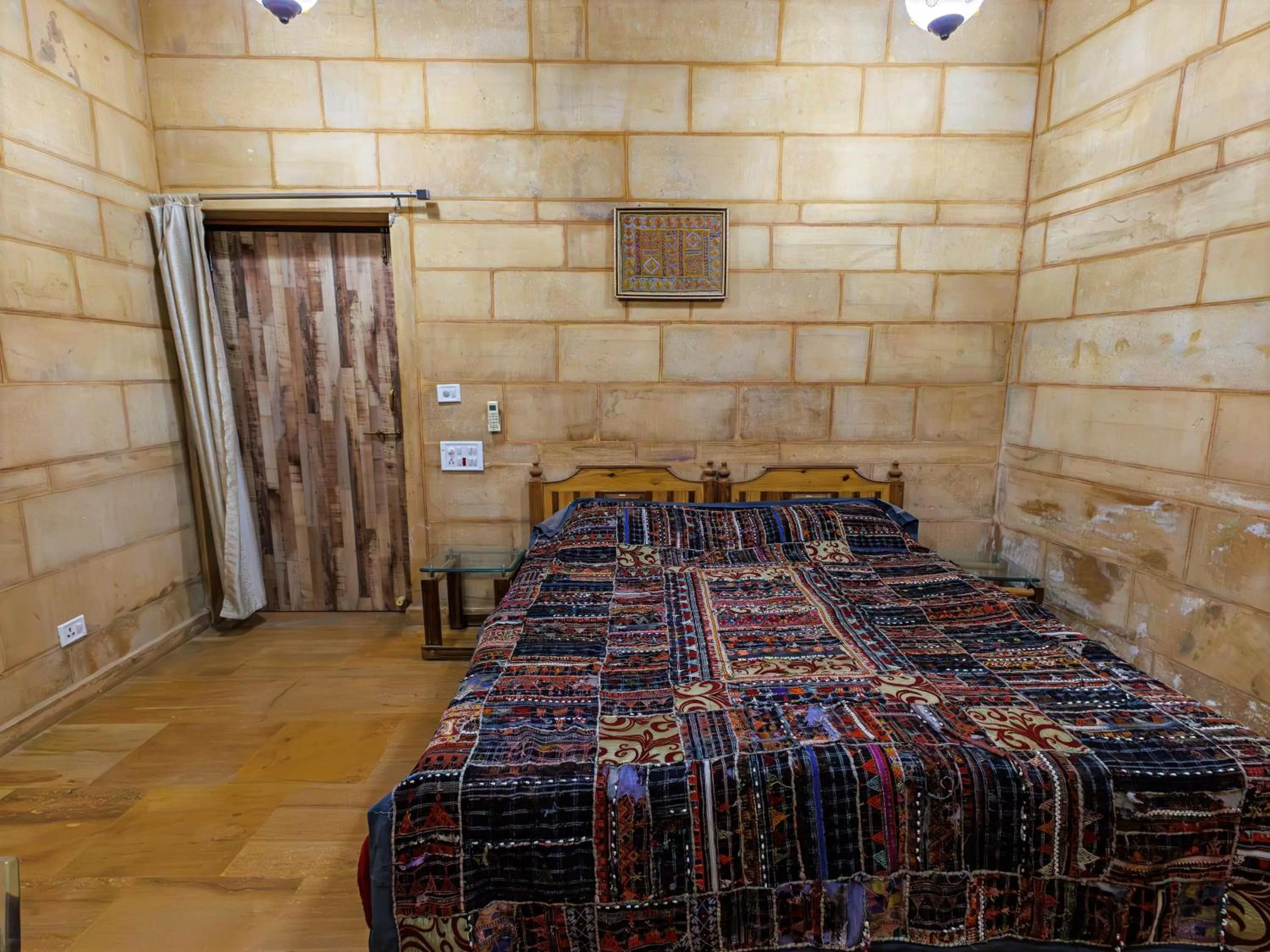 Bed in Hotel The Silk Route